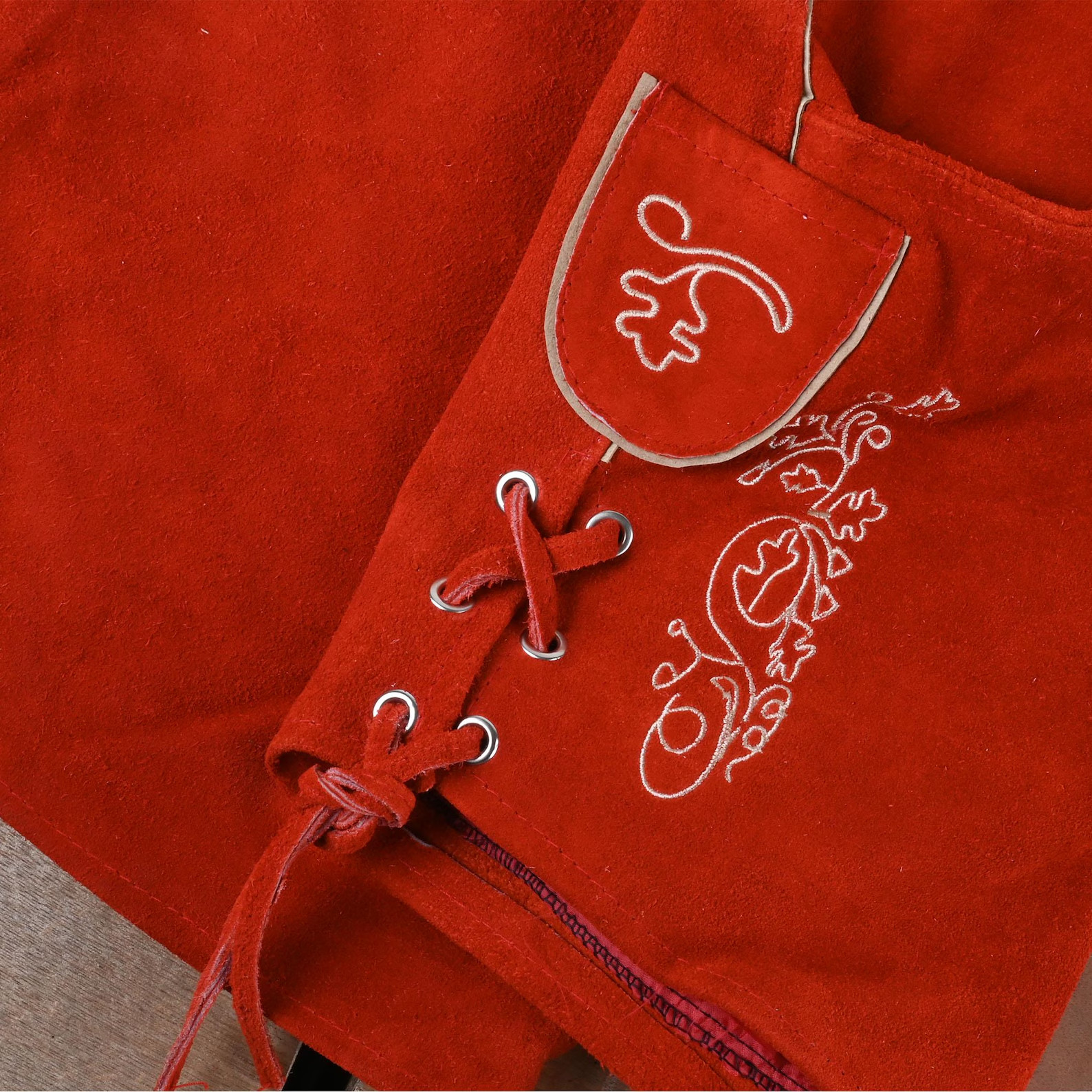 Womens Lederhosen Red Suede | Oktoberfest Outfit Women | Bavarian Trachten Short