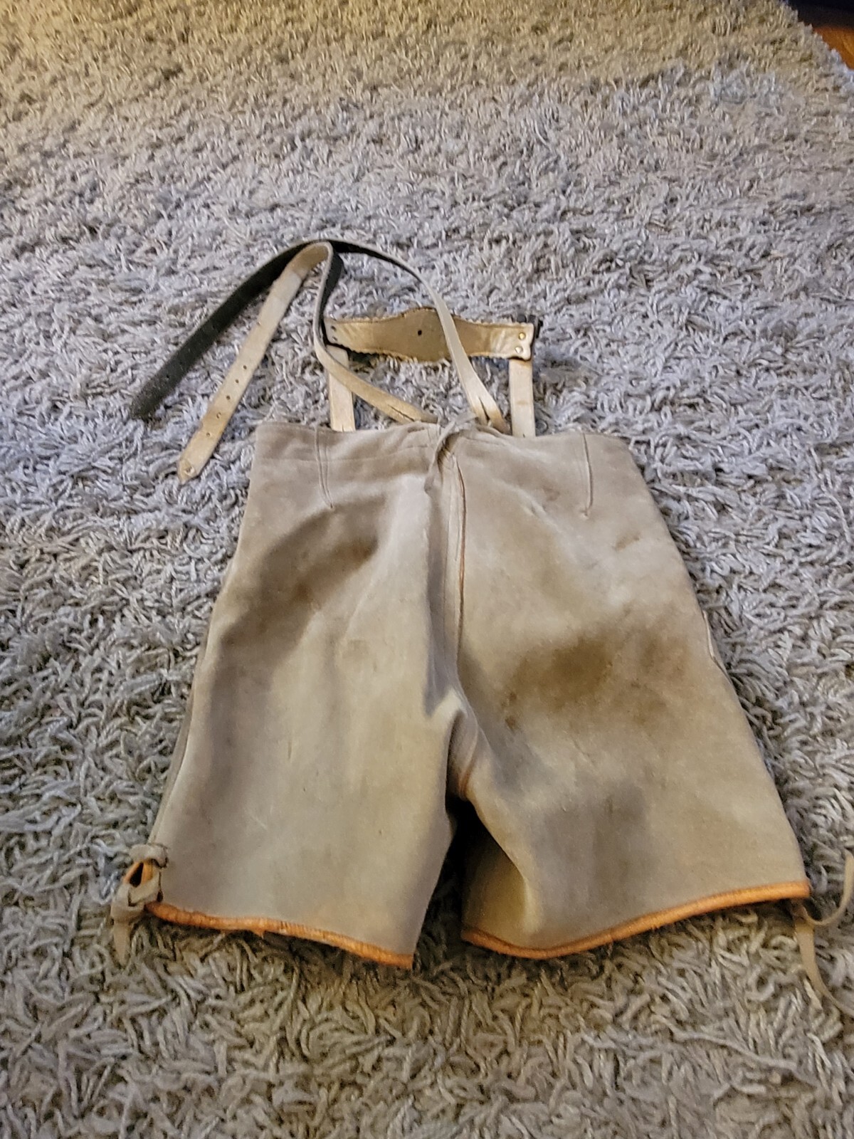 Traditional Lederhosen German Vintage Shorts 14″ Waist 13″ across Leather KIDS