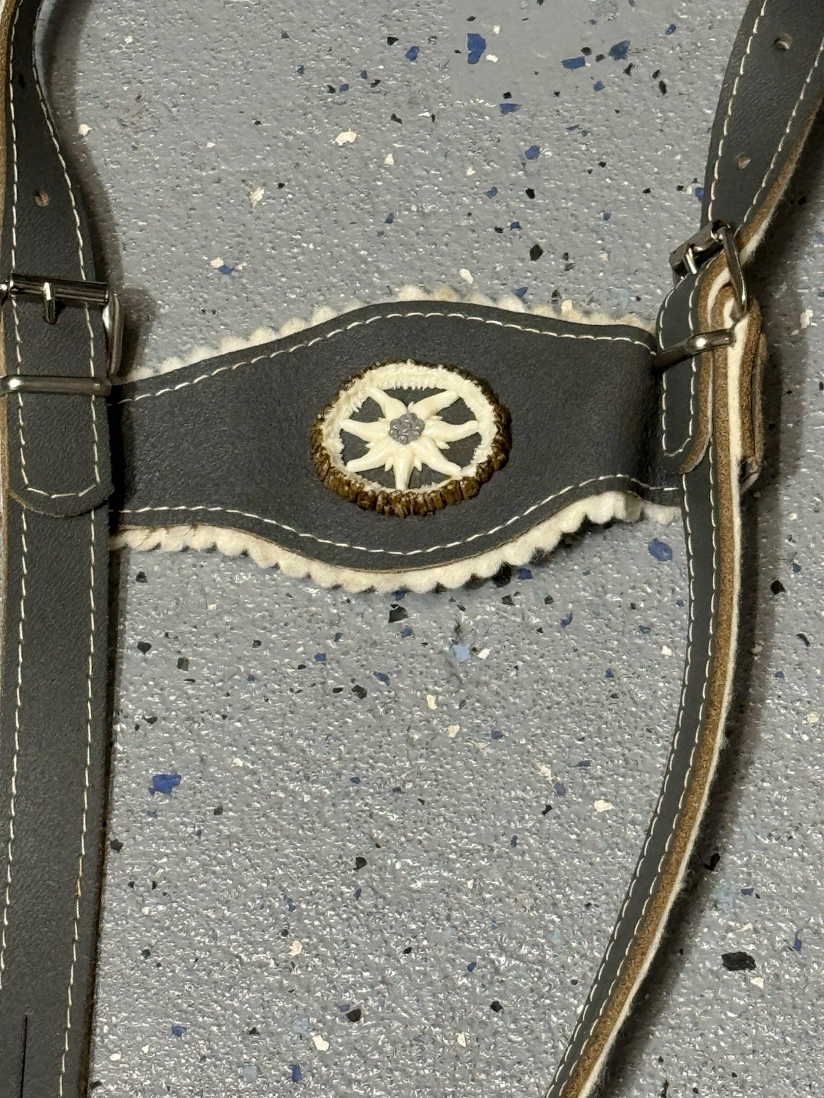 Vintage Authentic Western German Children’s Suede Lederhosen Size 6