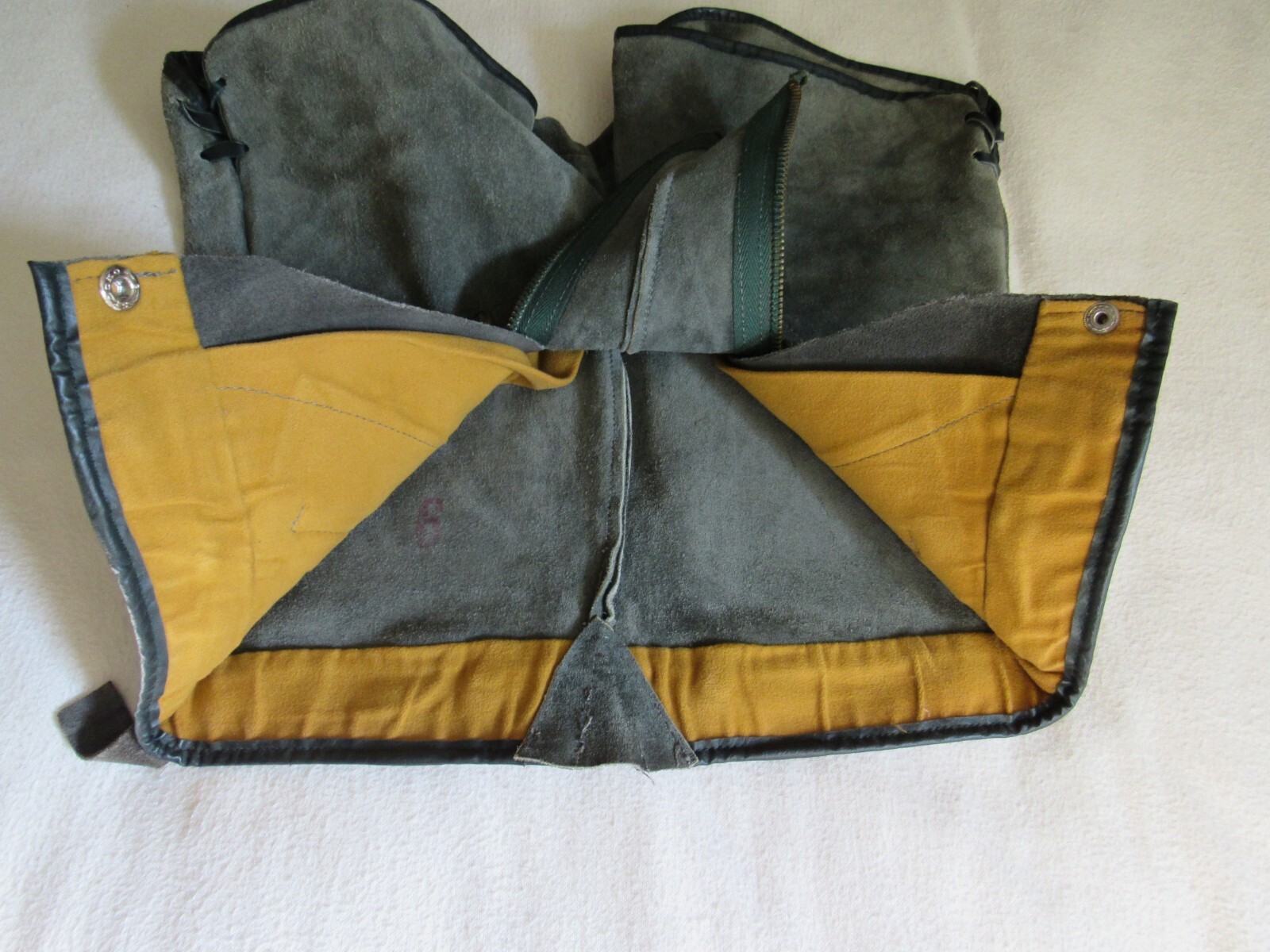 Vtg Auth Womens German Leather Lederhosen