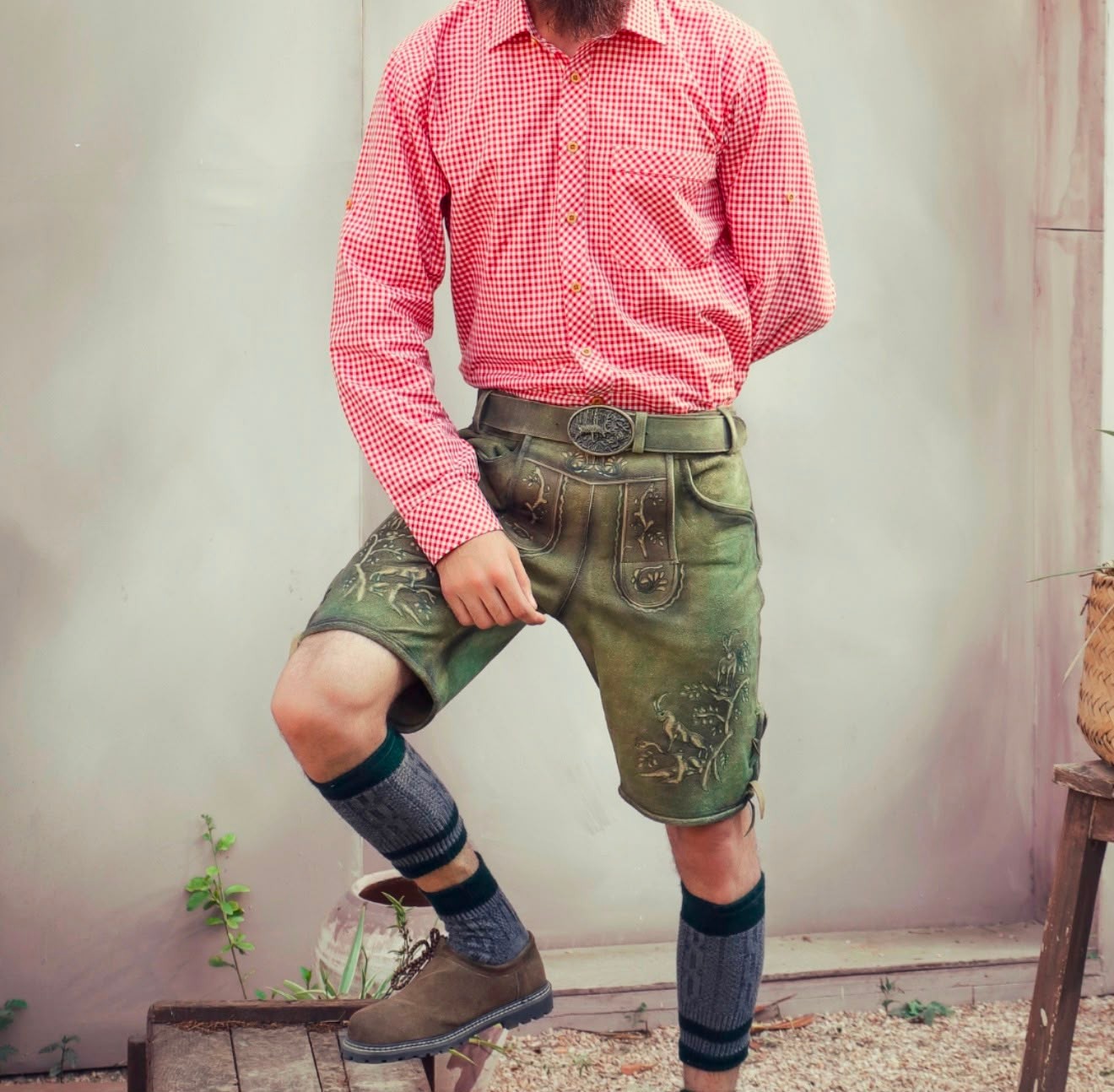 Vintage Green Leather Lederhosen Shorts Men Oktoberfest Embroidery Trachten Shor