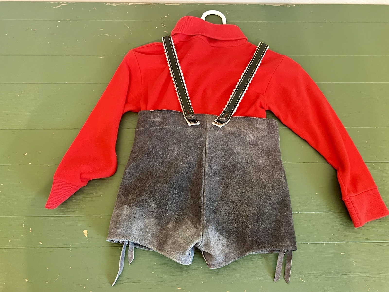 Lederhosen German Child Shorts Authentic VTG Suede Leather German 6 Golimbeck