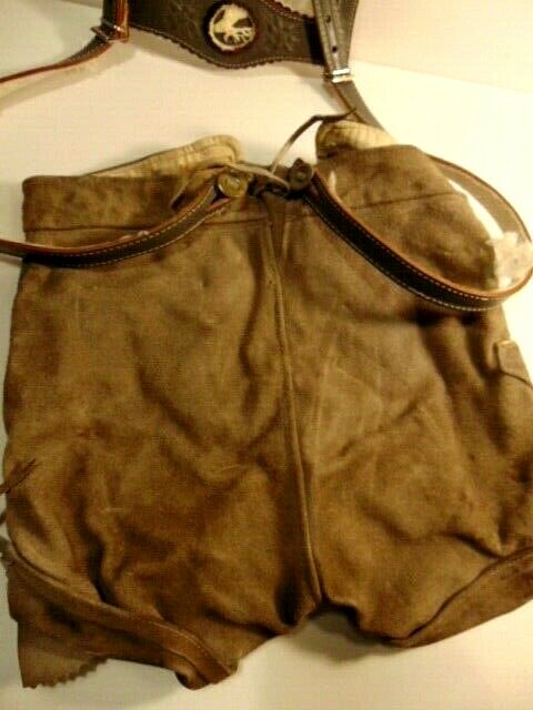 vintage small lederhosen (leather child’s shorts)