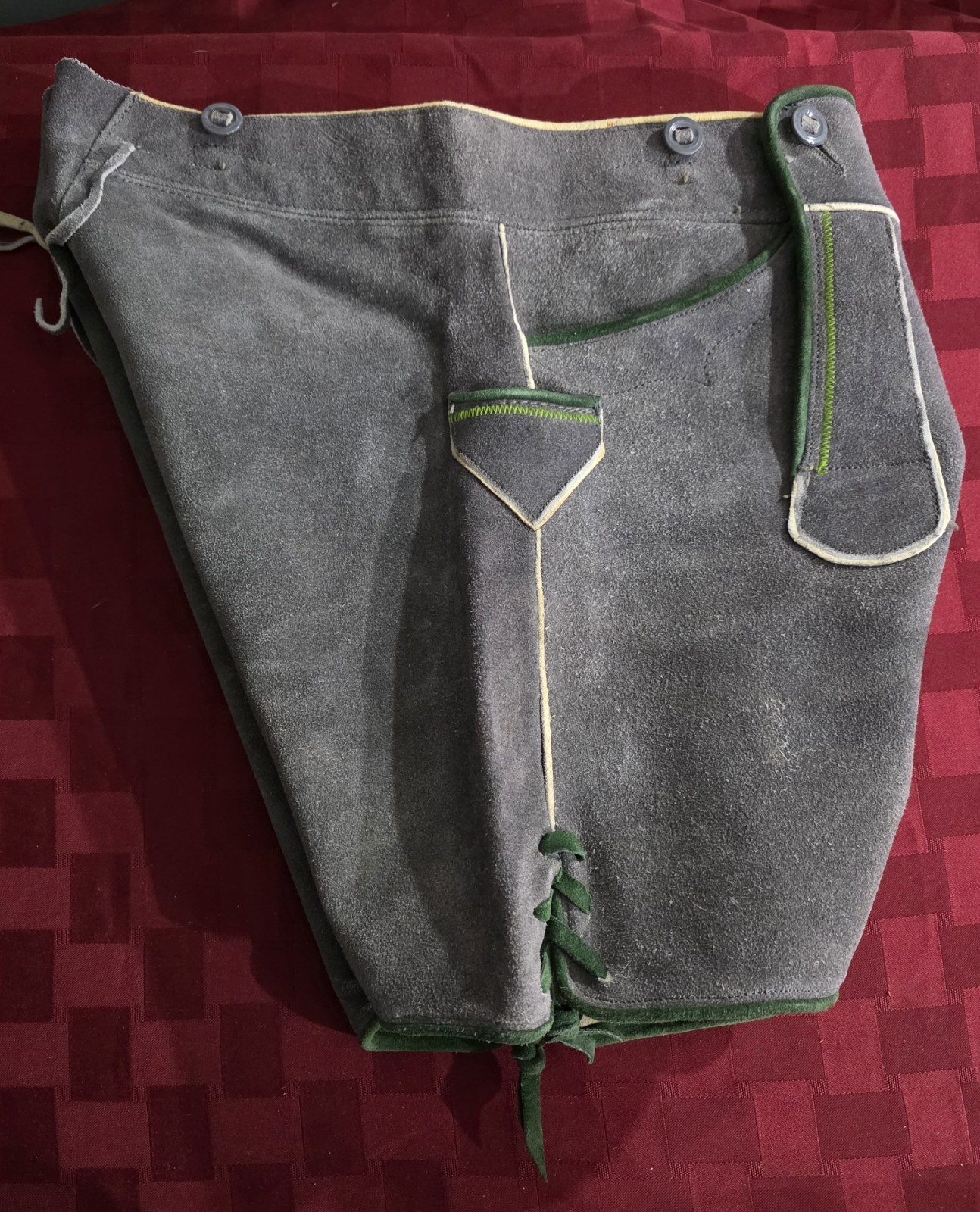 Authentic Vintage Lederhosen Oktoberfest Men Suede Leather Green Shorts