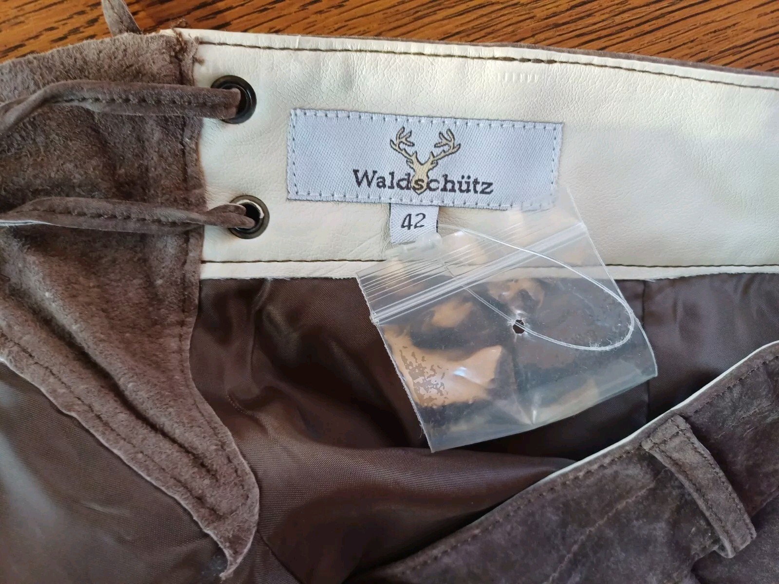 Bavarian Trachten Oktoberfest Leather Lederhosen Leder Shorts Womens Size 42 W35