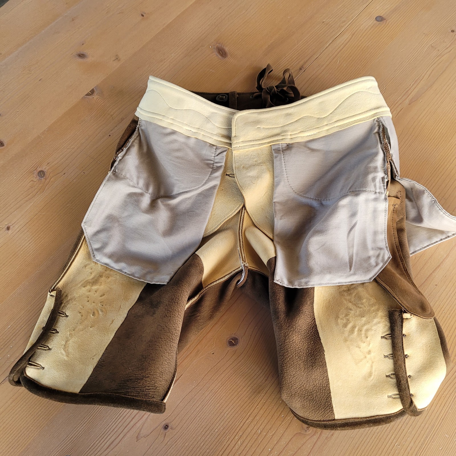 Meindl Lederhosen Lampoding, 46, unworn!