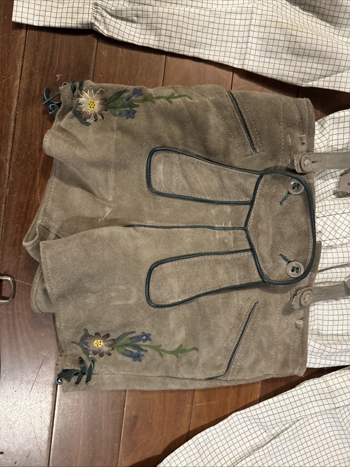 VTG Girls German Lederhosen Suede Leather Outf Made In AUSTRIA with Bodysuit