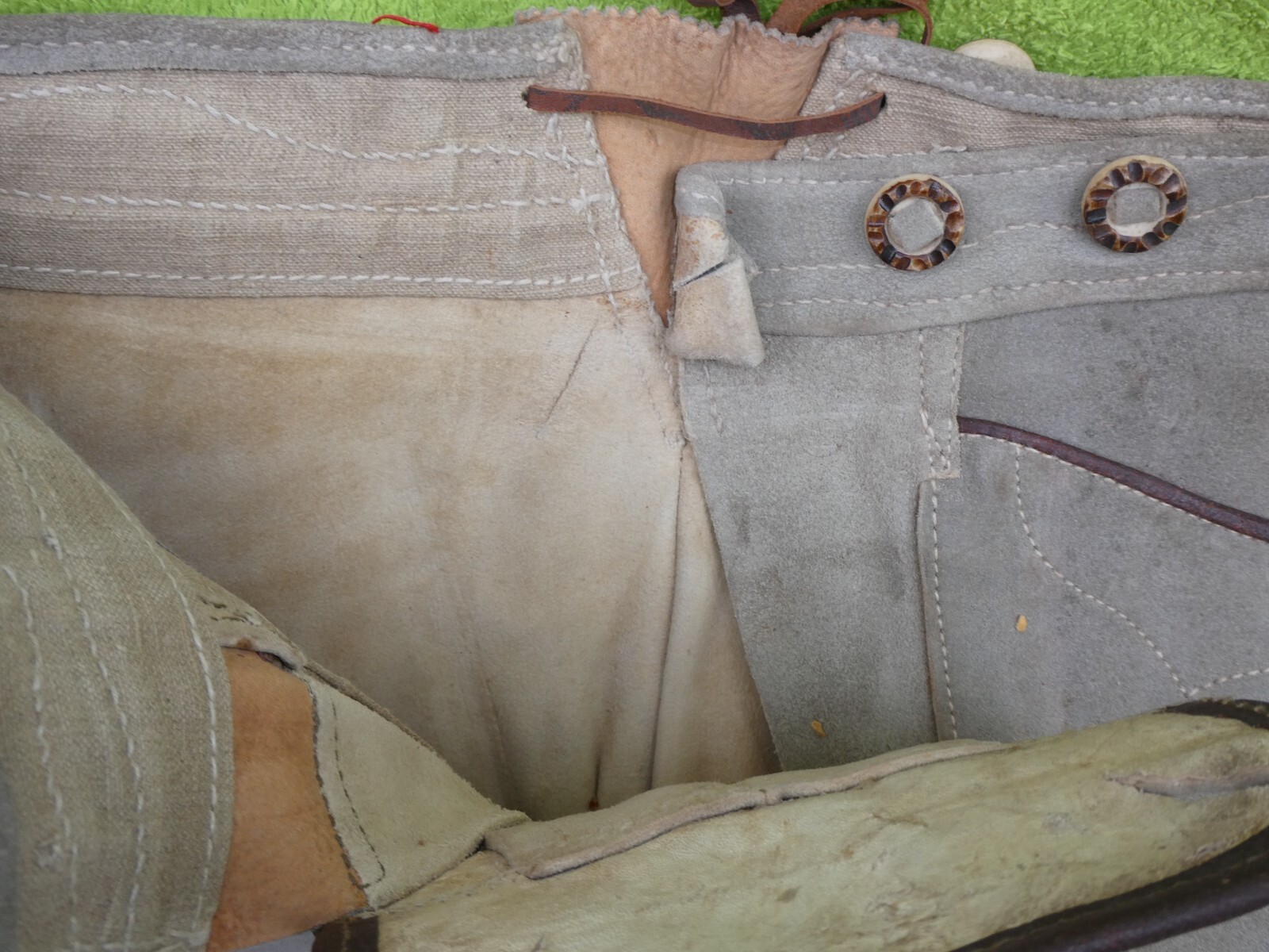 Old short traditional Lederhosen Lederhosen No. 80