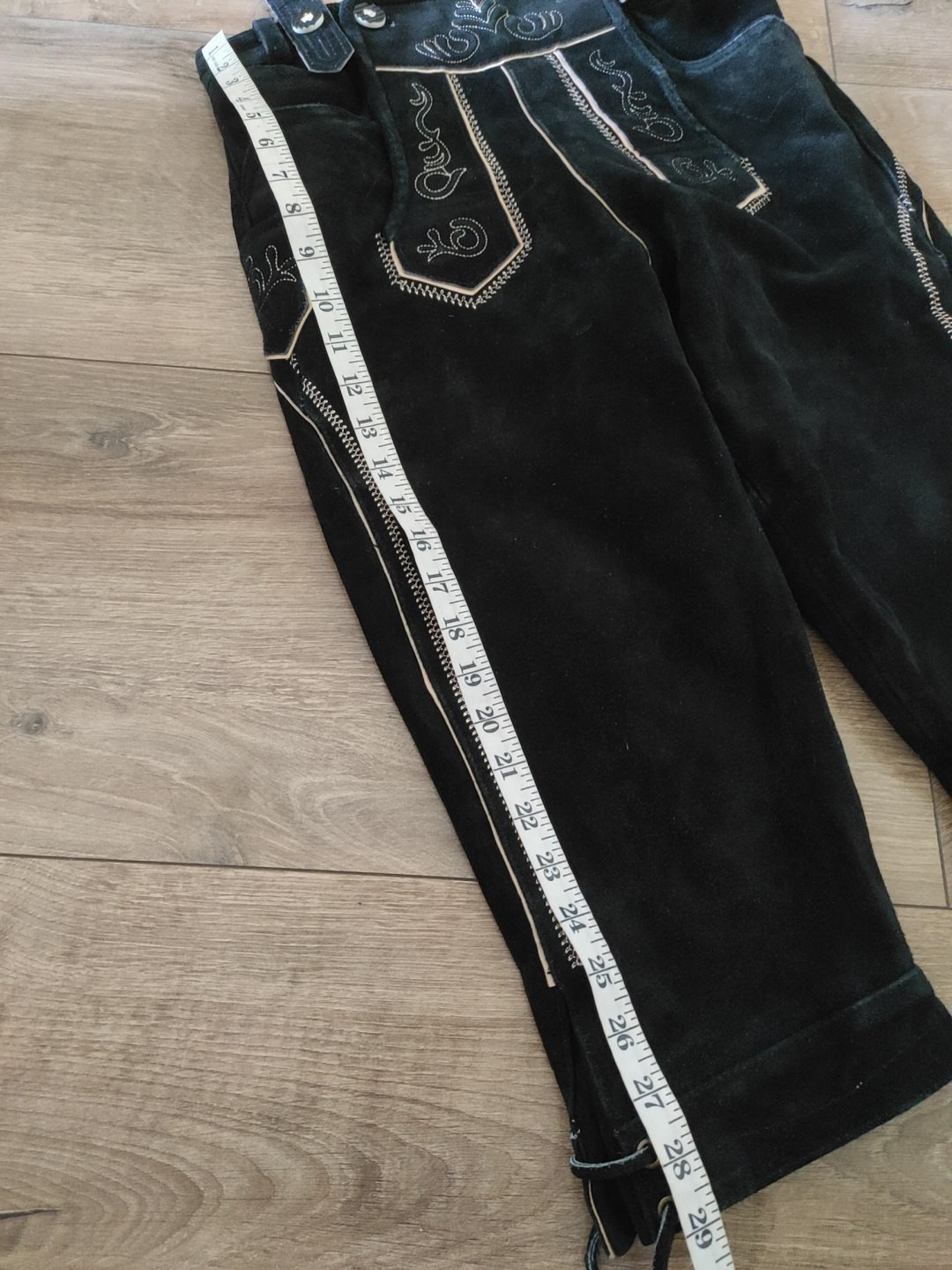 Authentic German Lederhosen Black Suede Leather Shorts Suspenders Oktoberfest S