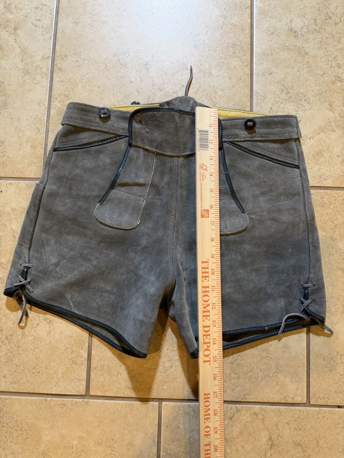 Men’s Traditional German Gray Leather Lederhosen Shorts Front Flap Side Lacing
