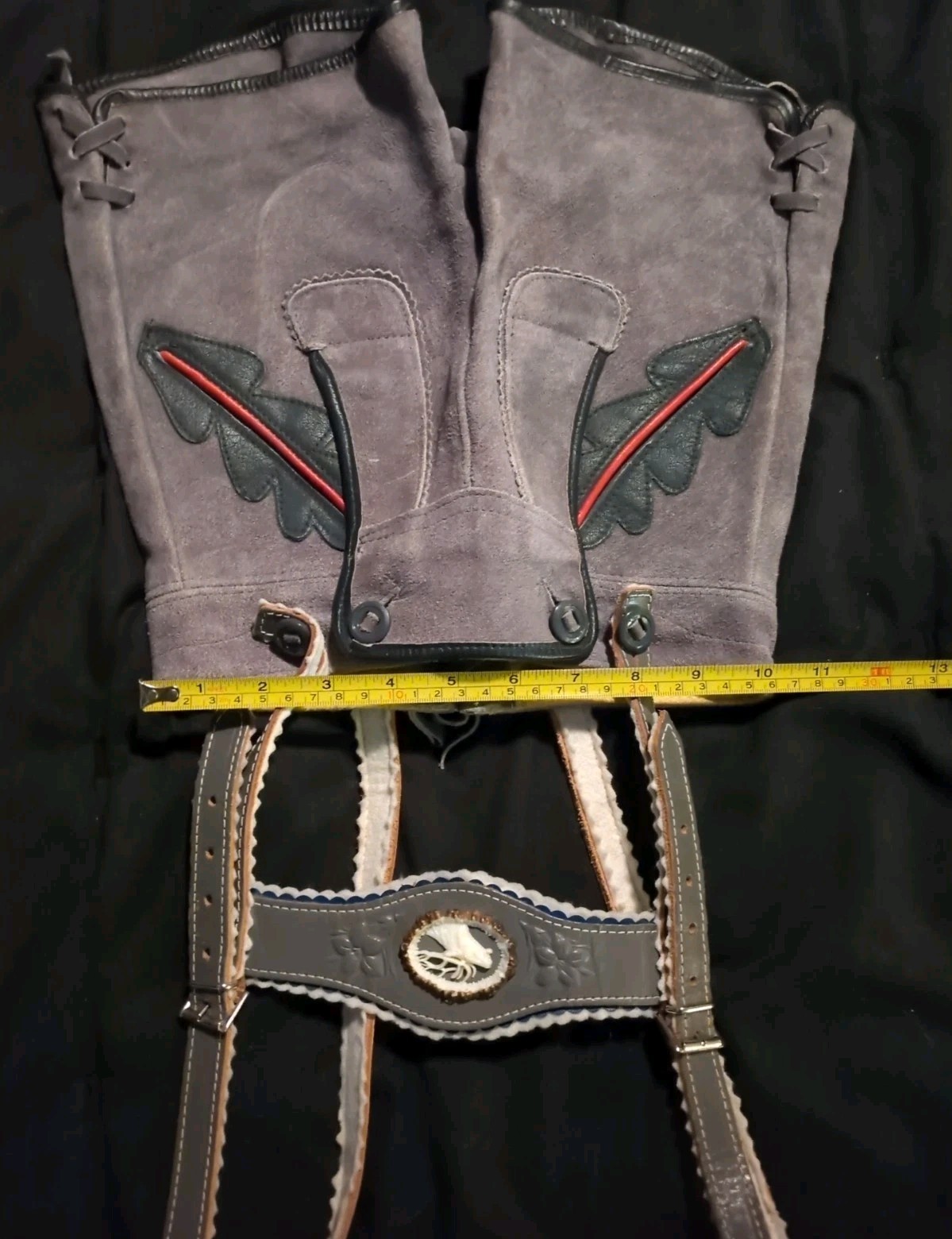 VTG Lederhosen Germany Suede Leather Shorts Suspenders Oktoberfest Child Size S