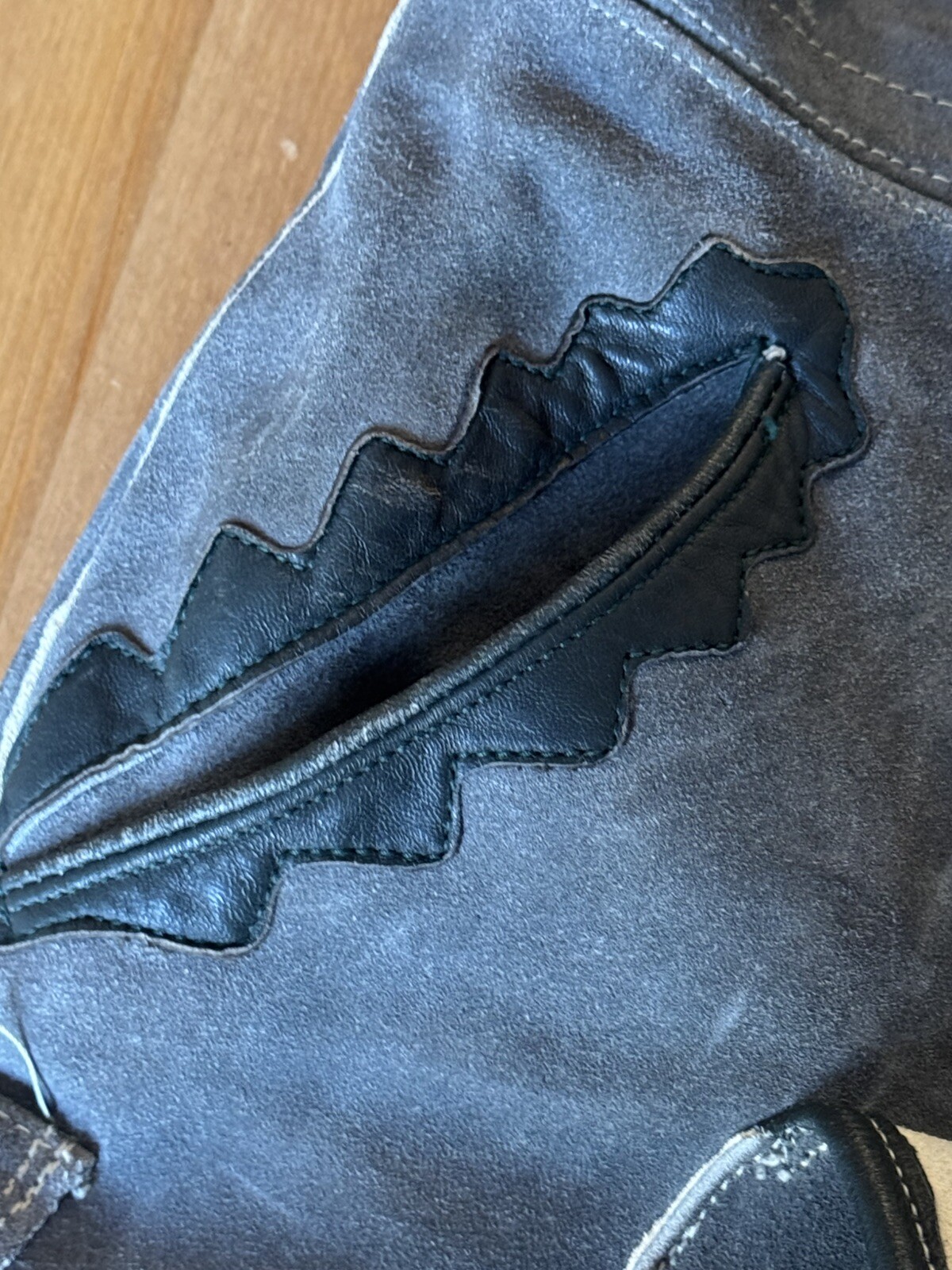 Vintage German Bergfreund Lederhosen Gray Suede Leather Shorts Oktoberfest EU 44