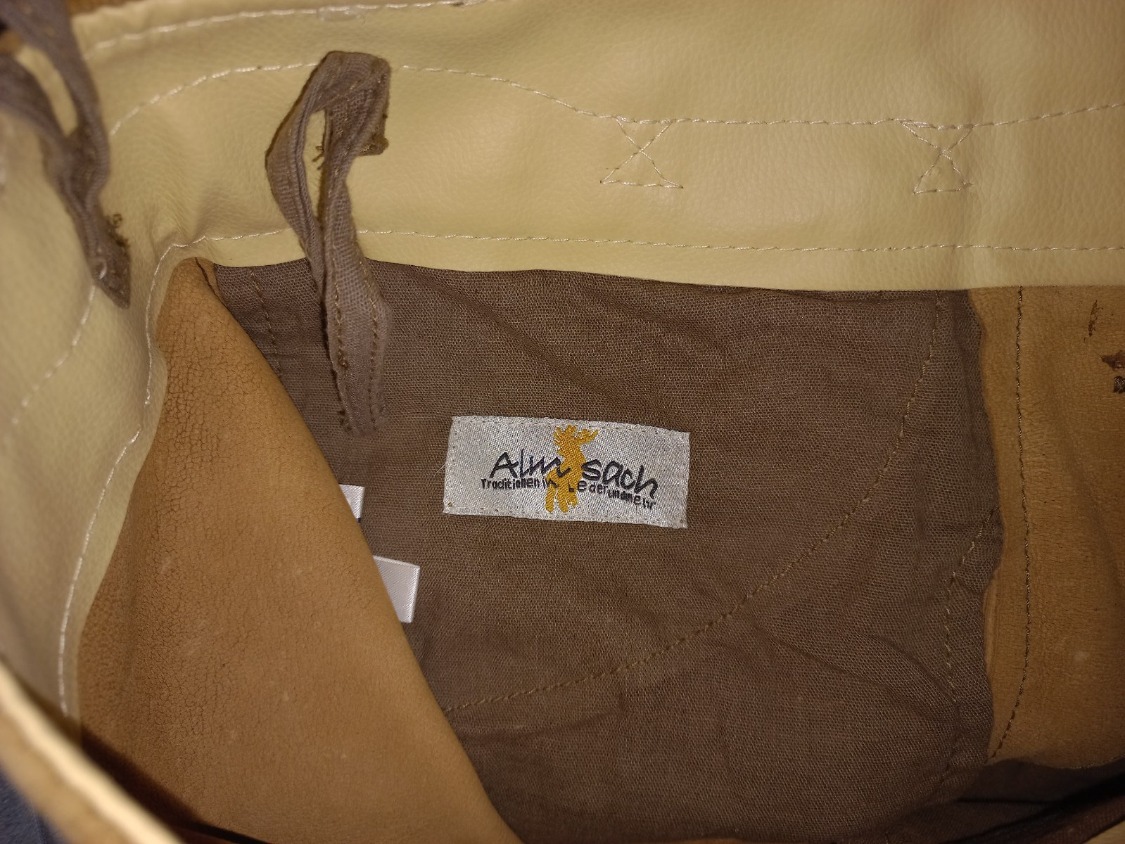 Almsach Lederhosen Trachten Oktoberfest Leather shorts (Size 48)