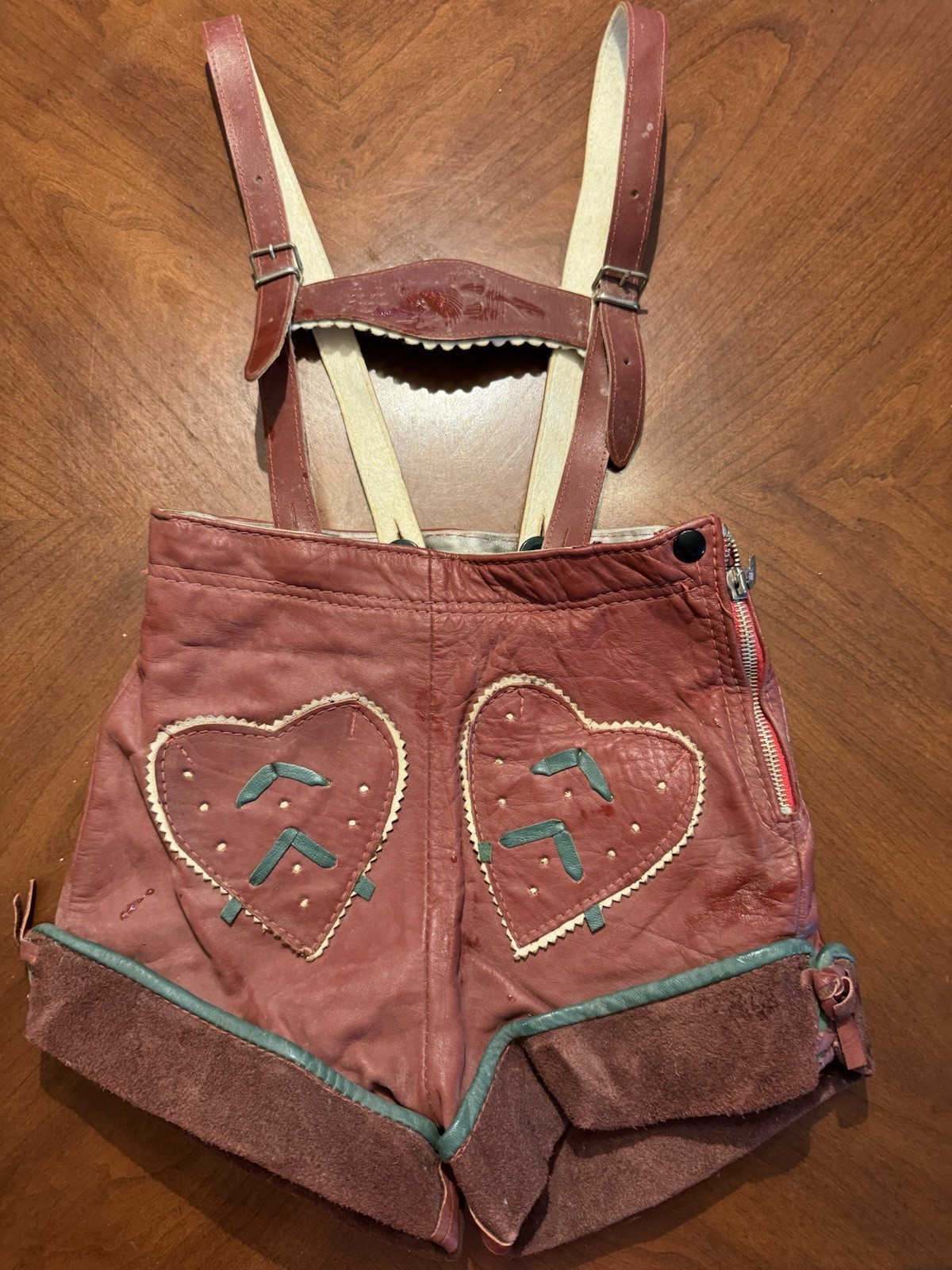 Vintage Lederhosen Red With Green ￼Accents German Shorts Echt Leder