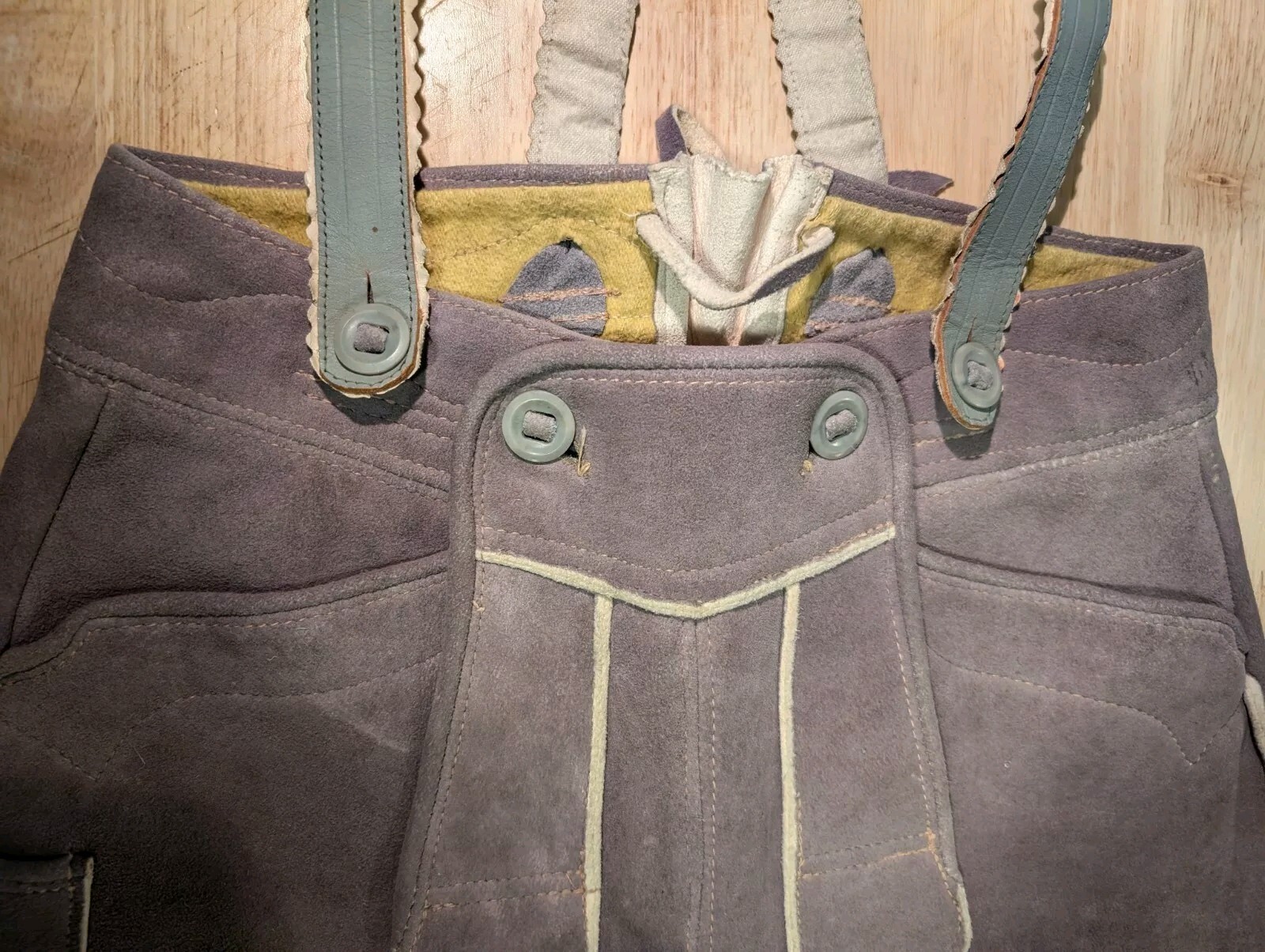 Vintage Lederhosen Suede Leather German Bavarian Oktoberfest Gray Green