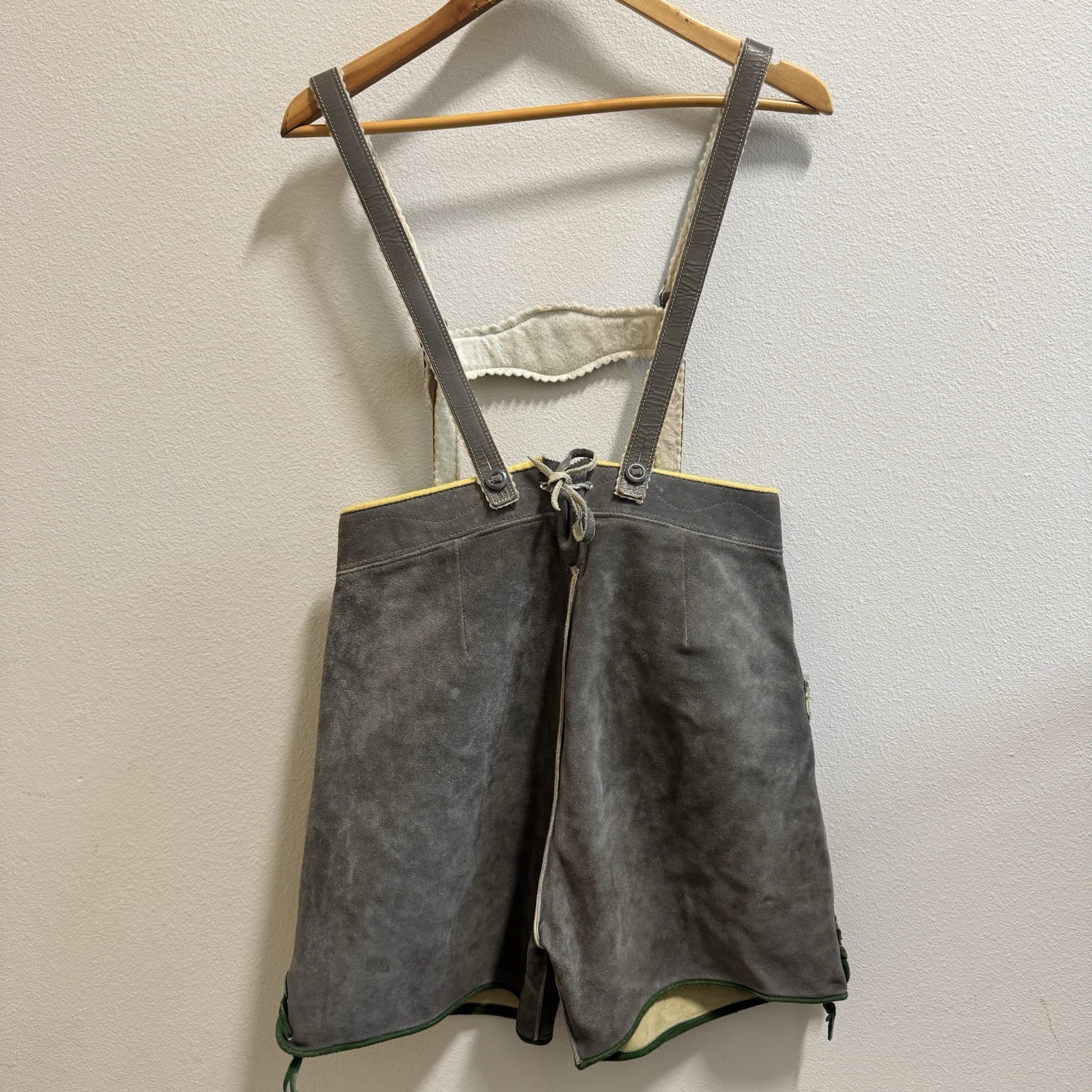 Vintage Lederhosen Suede Leather German Bavarian Genuine Youth Measure In Pics