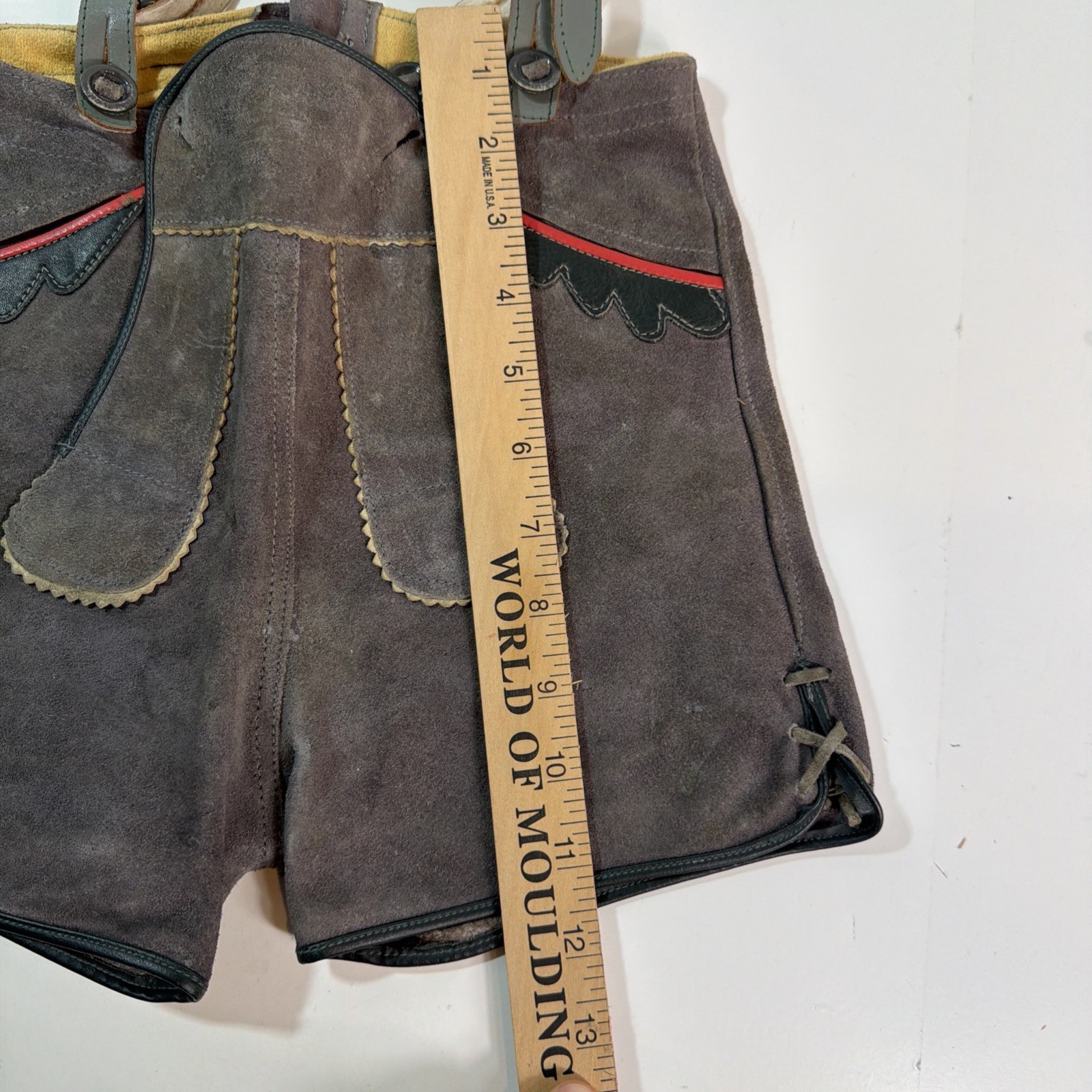 Vintage Lederhosen Authentic Suede Leather German Shorts Wmn Child 10,5in waist