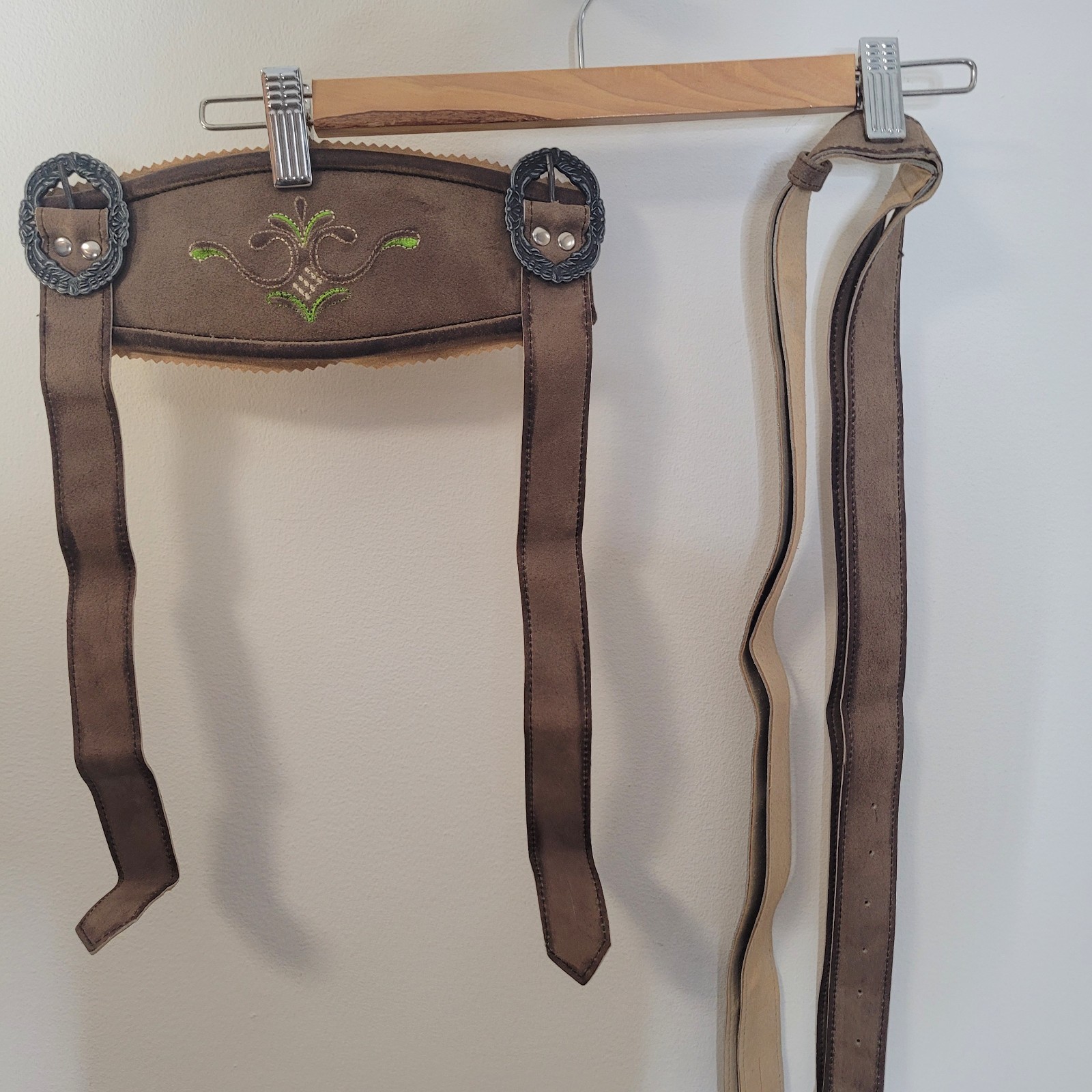 Lederhosen Shorts w/Suspenders-Trachten Style-German-Oktoberfest Wear-Size 56
