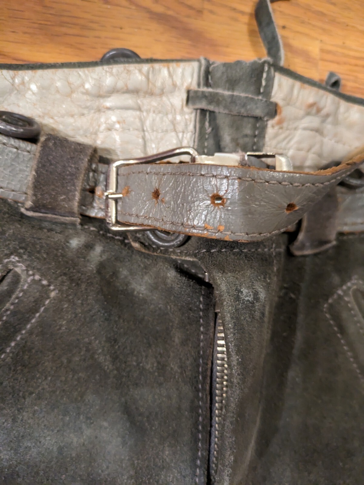 Vintage Gray leather suede lederhosen, shorts, size , 21″ waist