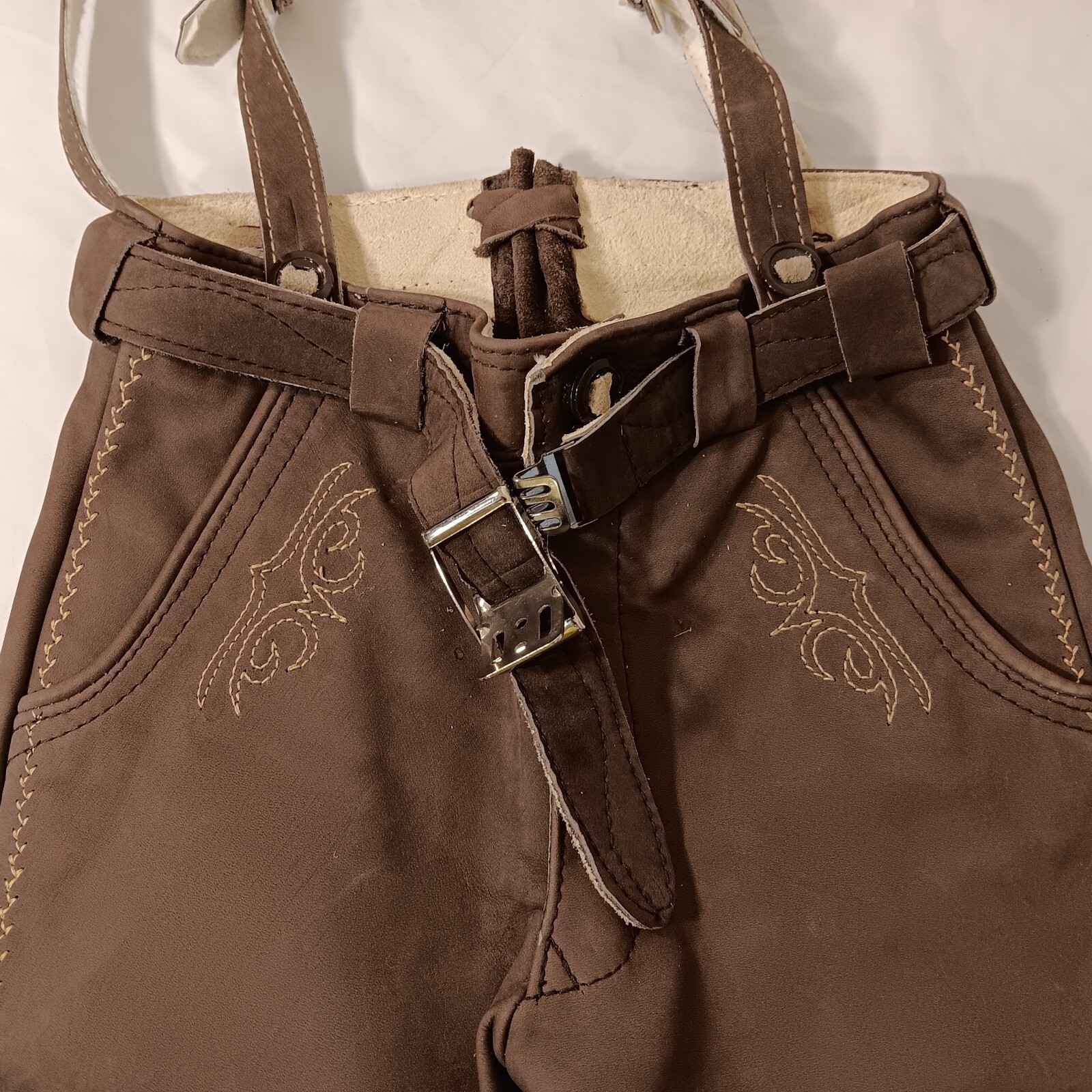 VINTAGE BECKERT MODELL Youth Suede/ Leather. German/Bavarian Lederhosen