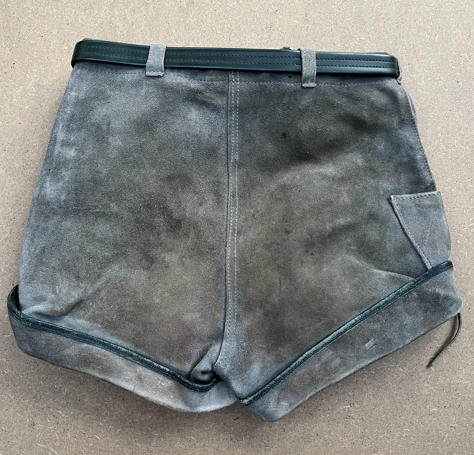 German Lederhosen Vintage Suede Leather Marke Bergfreund 24” Waist