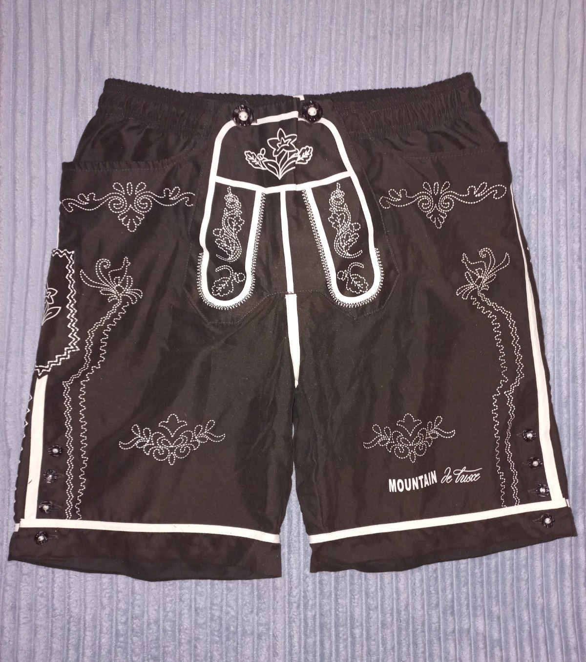 Mountain De Luxe Traditional Lederhosen Trachten shorts pants (Size M)