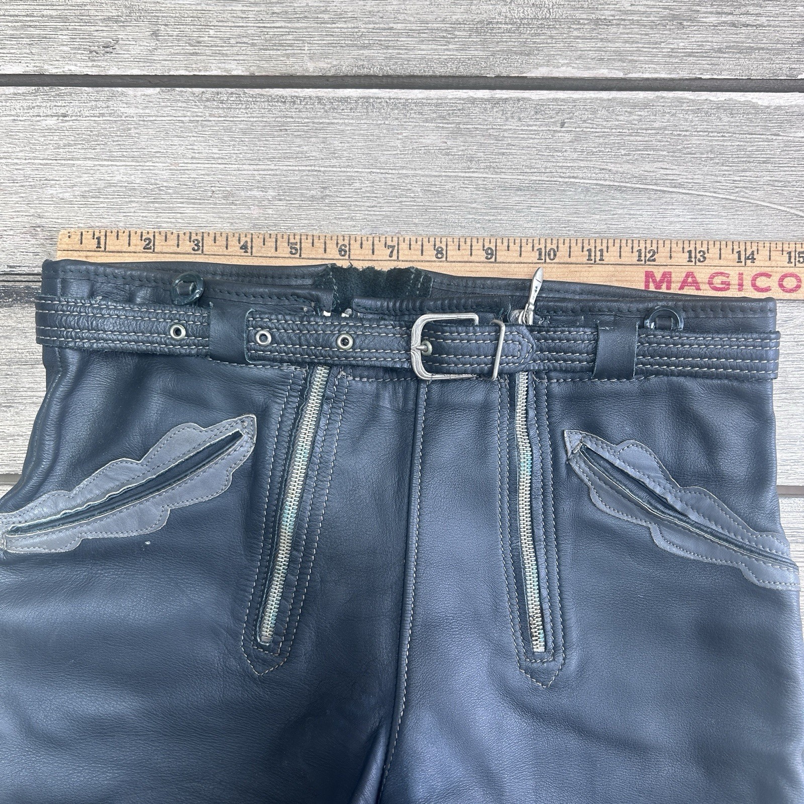Vintage German Lederhosen Leather Shorts Black Gray Embroidered Waist 28 Belt