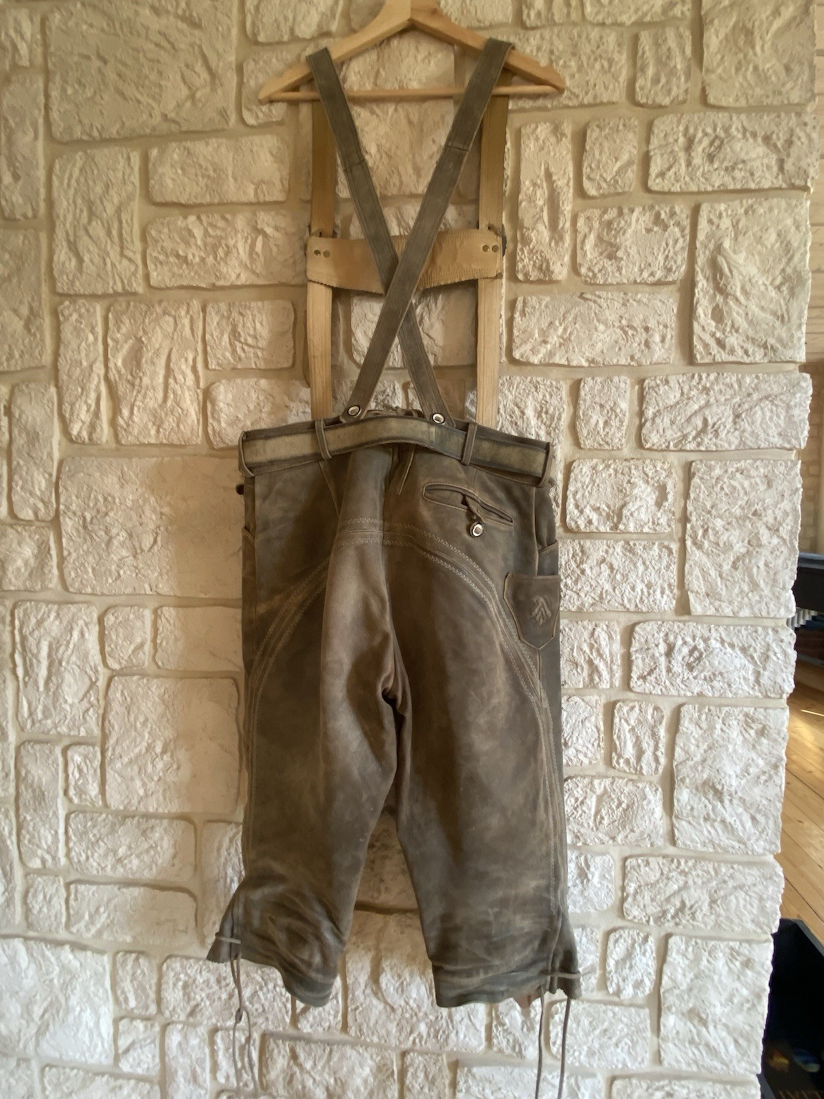 Traditional Lederhosen Short Men’s Size 52 Brown Genuine Leather Set + Belt Suspenders