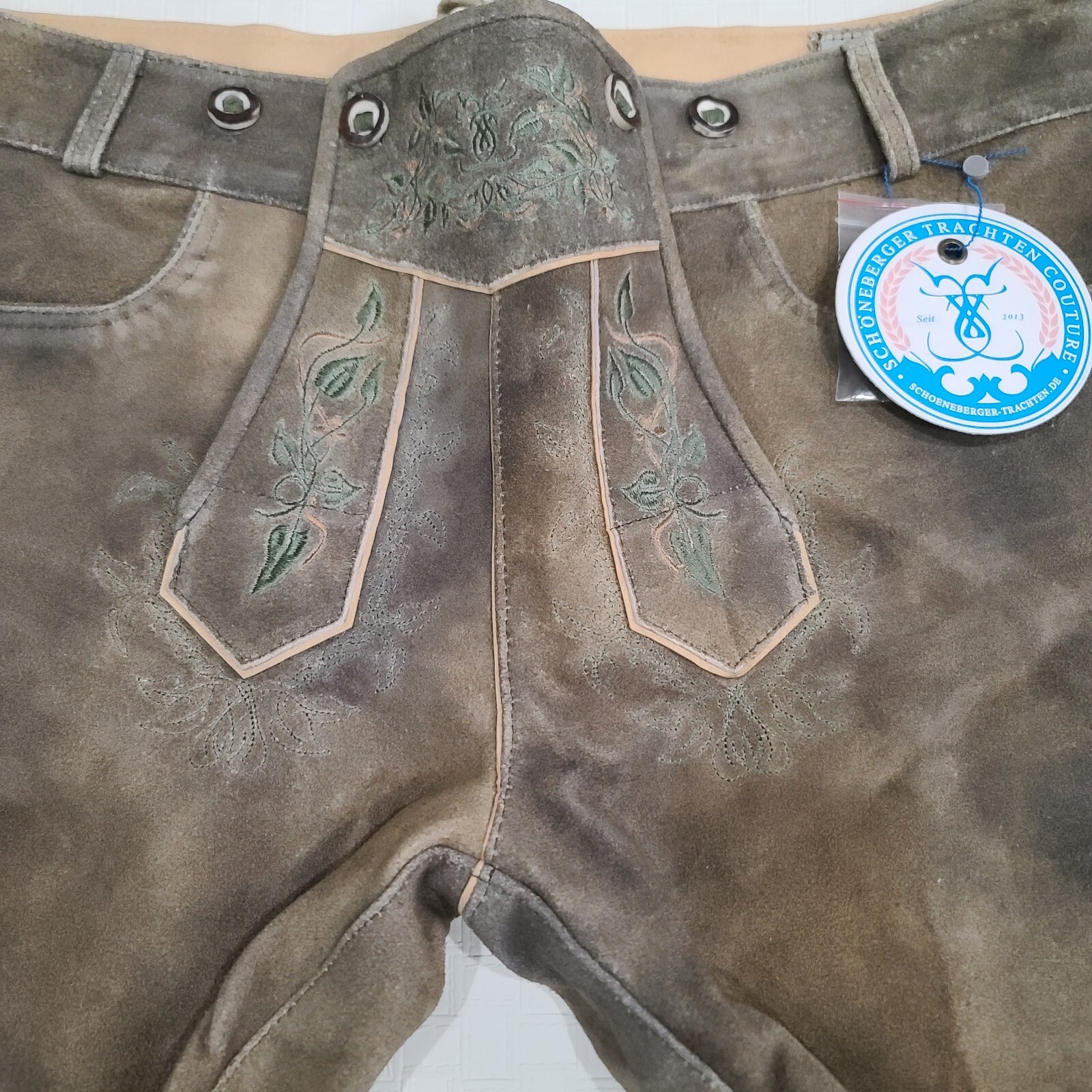 Schöneberger Men’s Bavarian Lederhosen Brown – Oktoberfest Leather Trousers 42R
