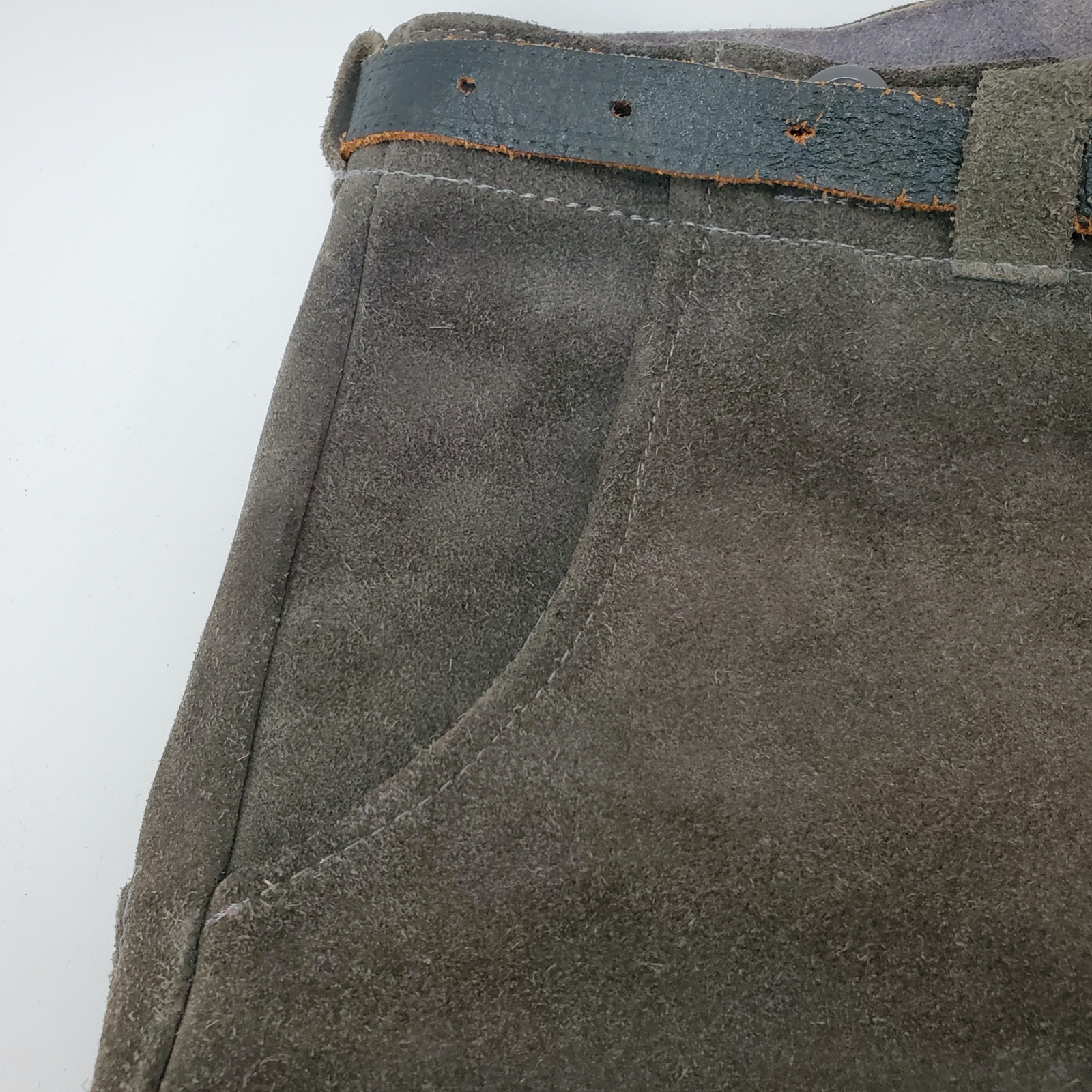 Vintage German Grey/Green Rough-Out Suede Knickerbocker Lederhosen Sz 30″