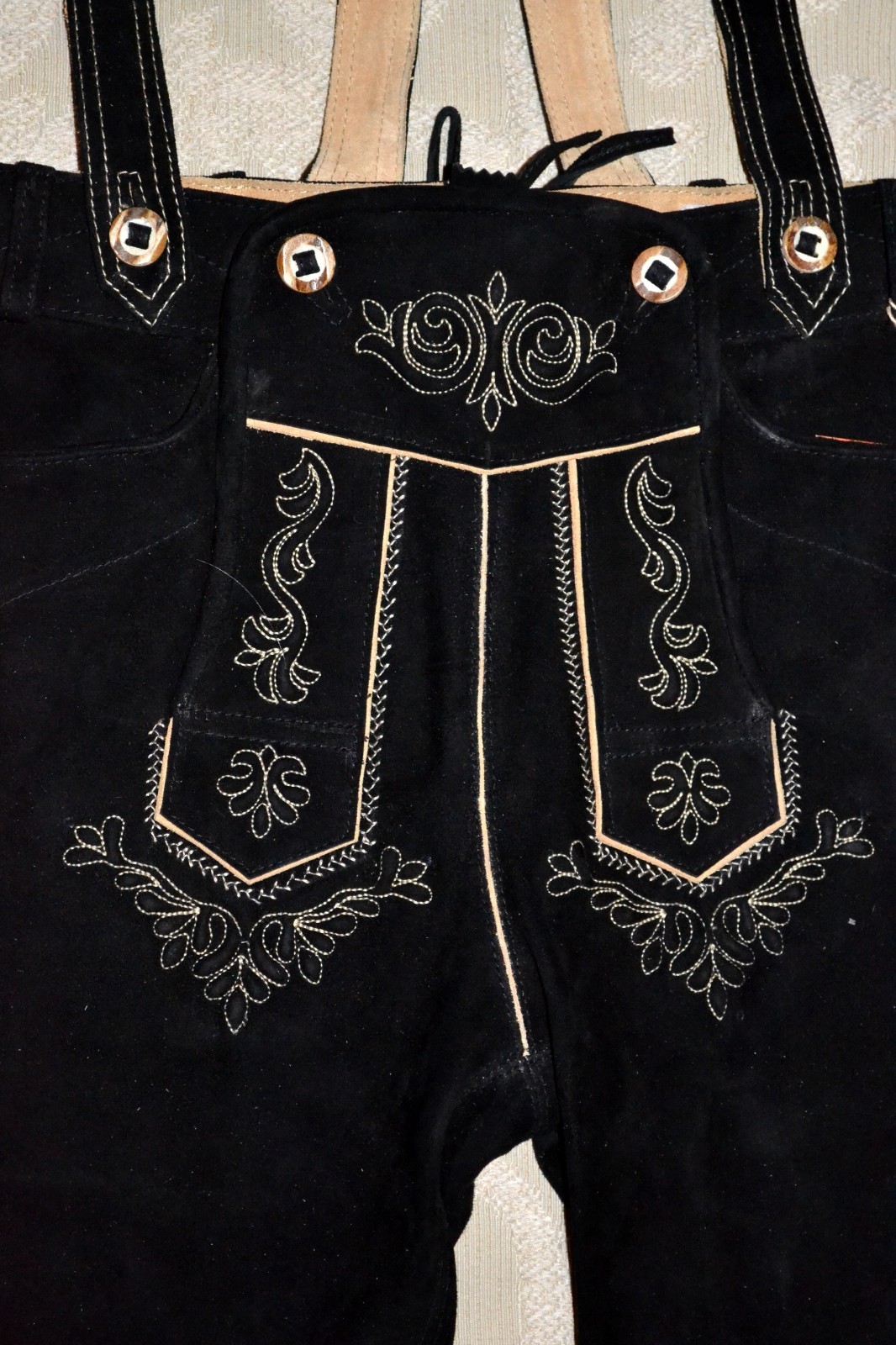 German Trachten Lederhosen Knickers Oktoberfest waist size 46(Euro 64)
