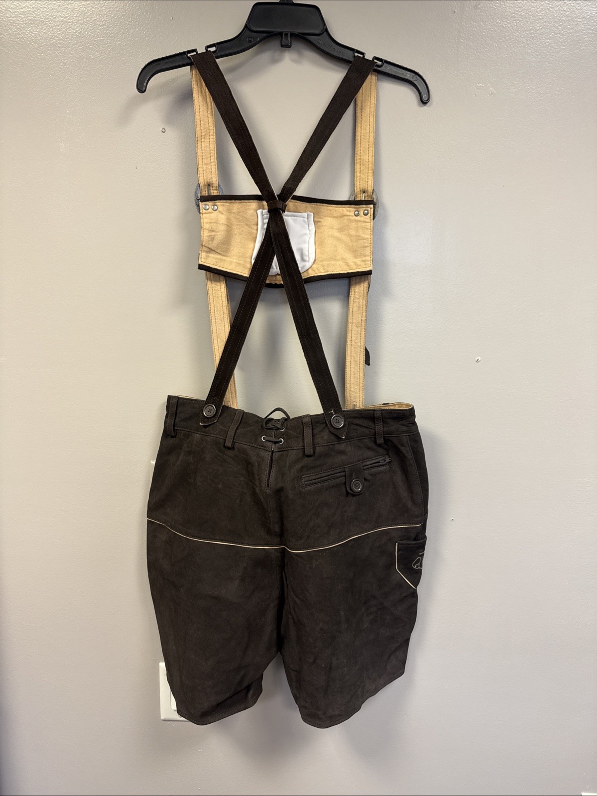 NWT Chubbies Mens Large Lederhosen Brown Suede Lamb Leather German Oktoberfest
