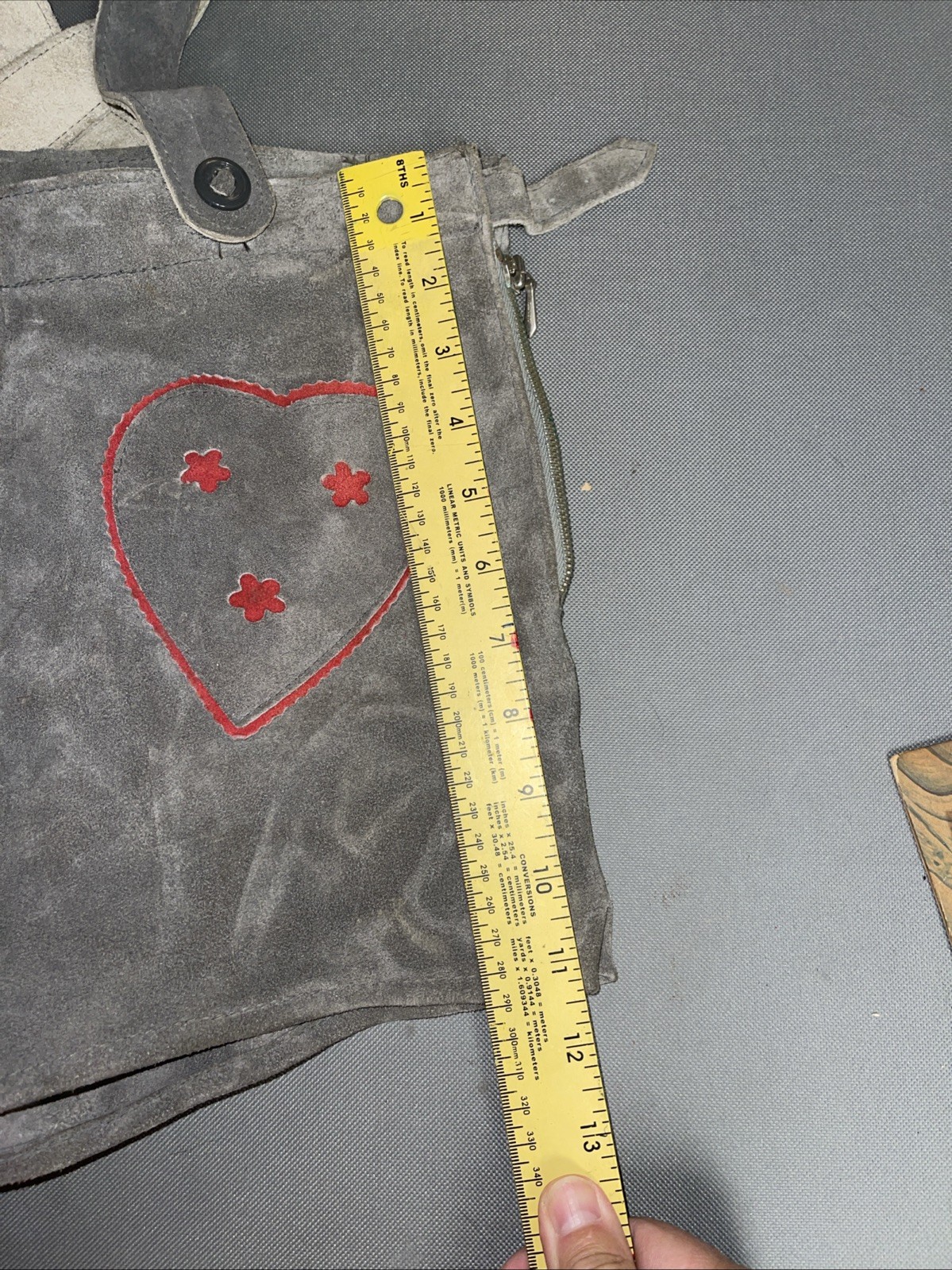 Vintage Women’s German Lederhosen Gray Suede Heart Details 27” Waist 2.5” Inseam