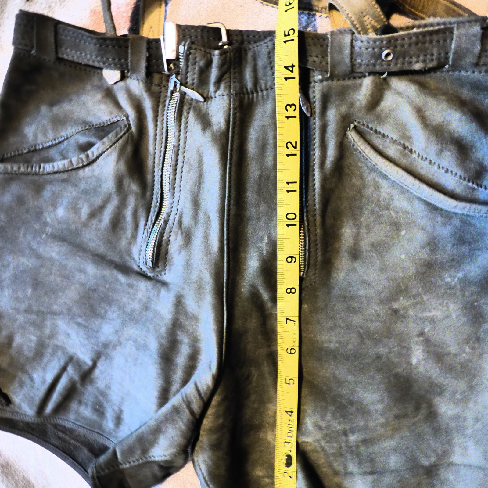 Vntage Bavarian Lederhosen men’s size 30 soft suede for your next Octoberfest