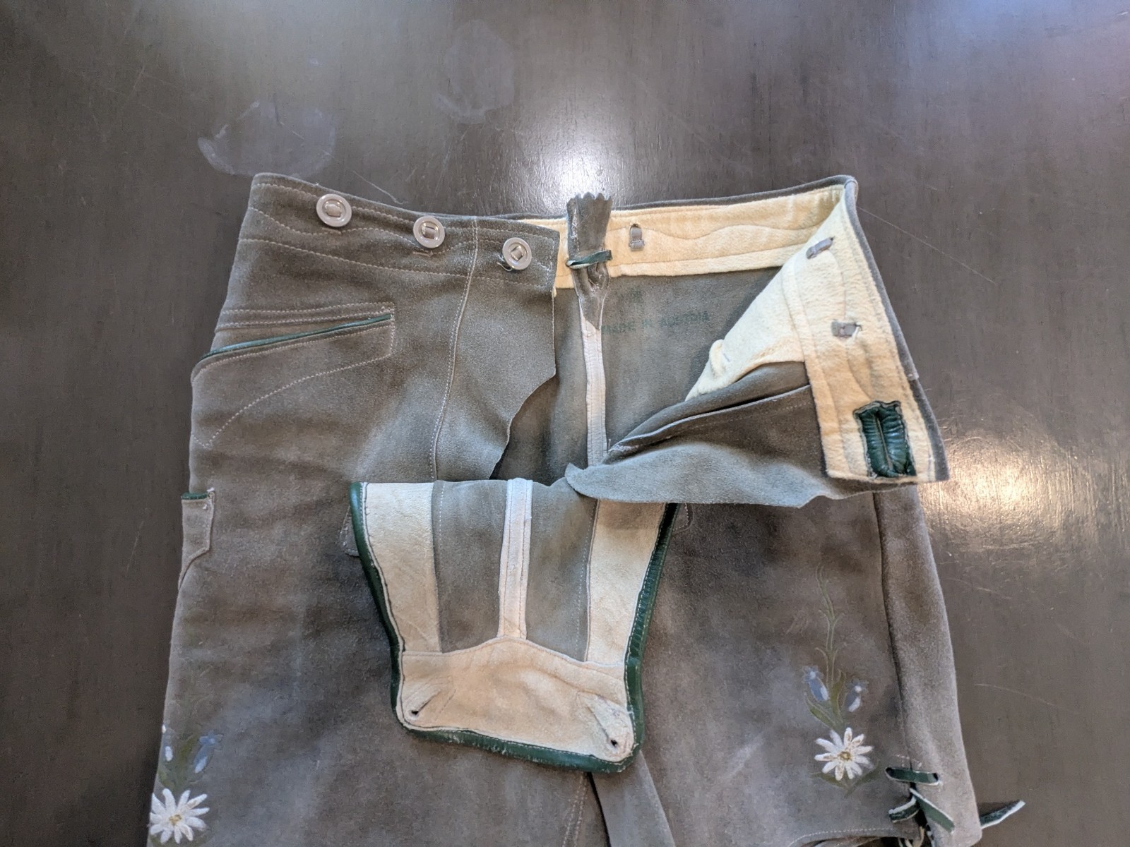 Vintage Lederhosen Suede Leather Made In Austria 30×17