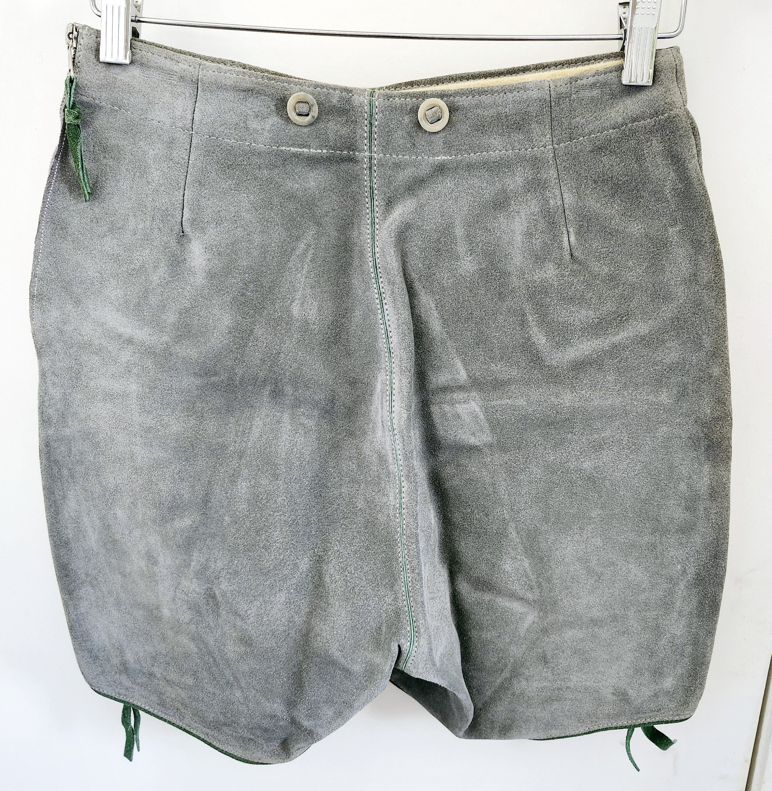 Gray Vintage German Lederhosen Oktoberfest Suede Leather Shorts Sz S Costume