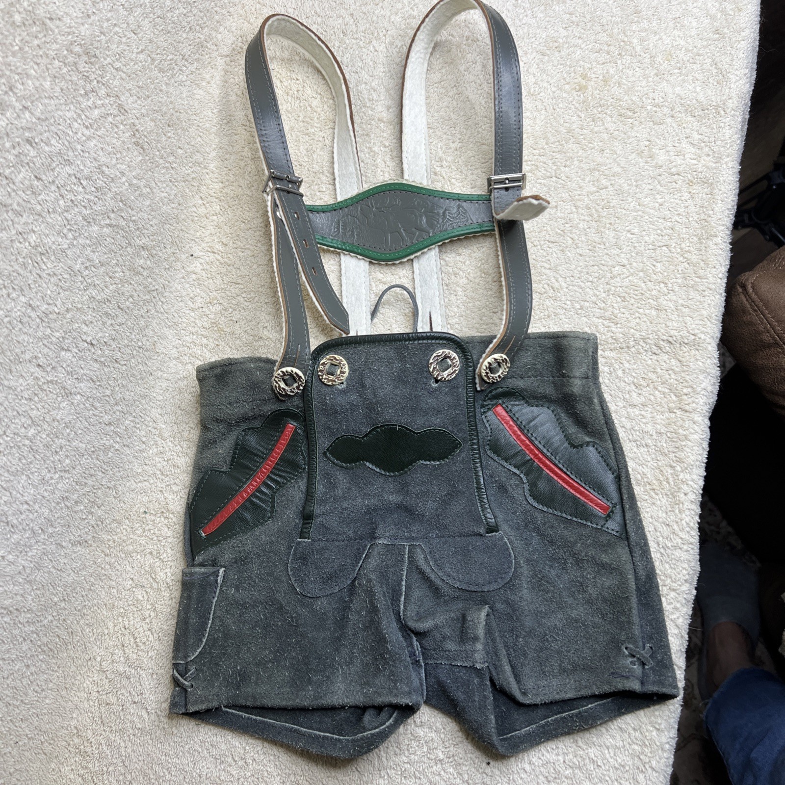 VTG Bavarian German Children’s Lederhosen Gray Suede Leather Shorts