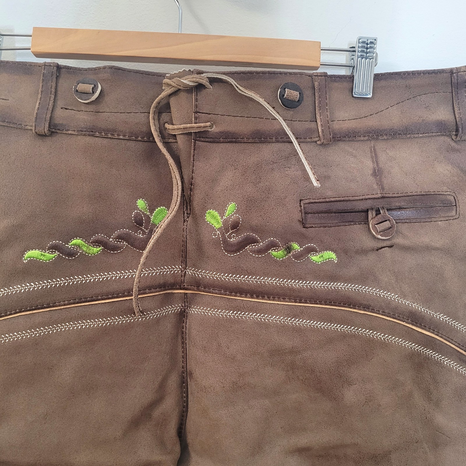 Lederhosen Shorts w/Suspenders-Trachten Style-German-Oktoberfest Wear-Size 56