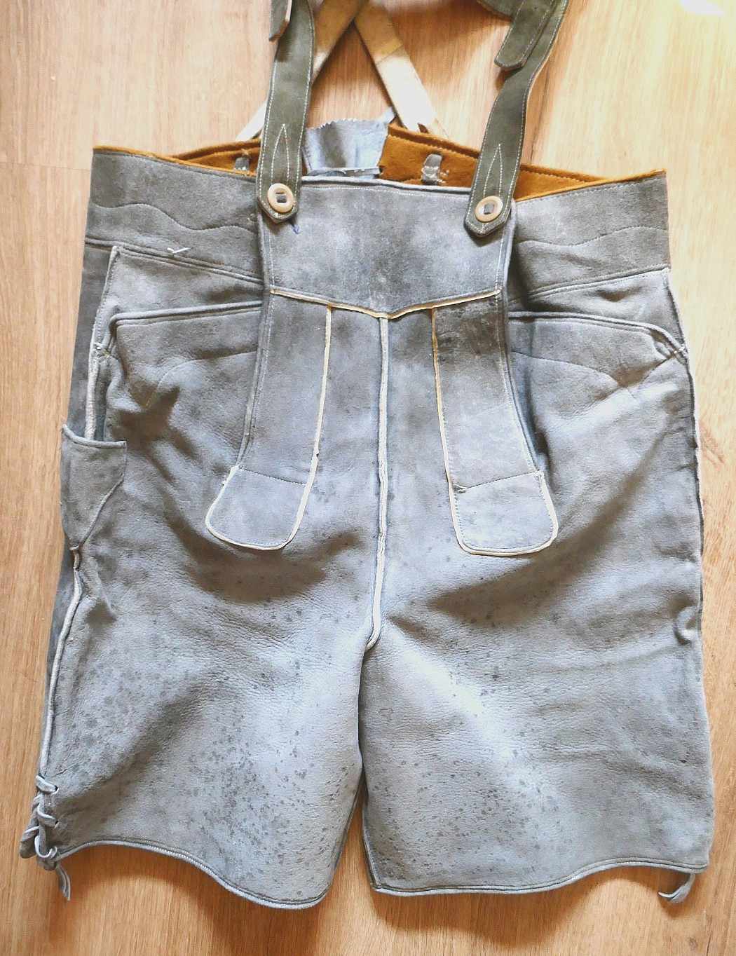 Original Vintage Mens Lederhosen / Trachten Trousers, With Suspenders, Size 54