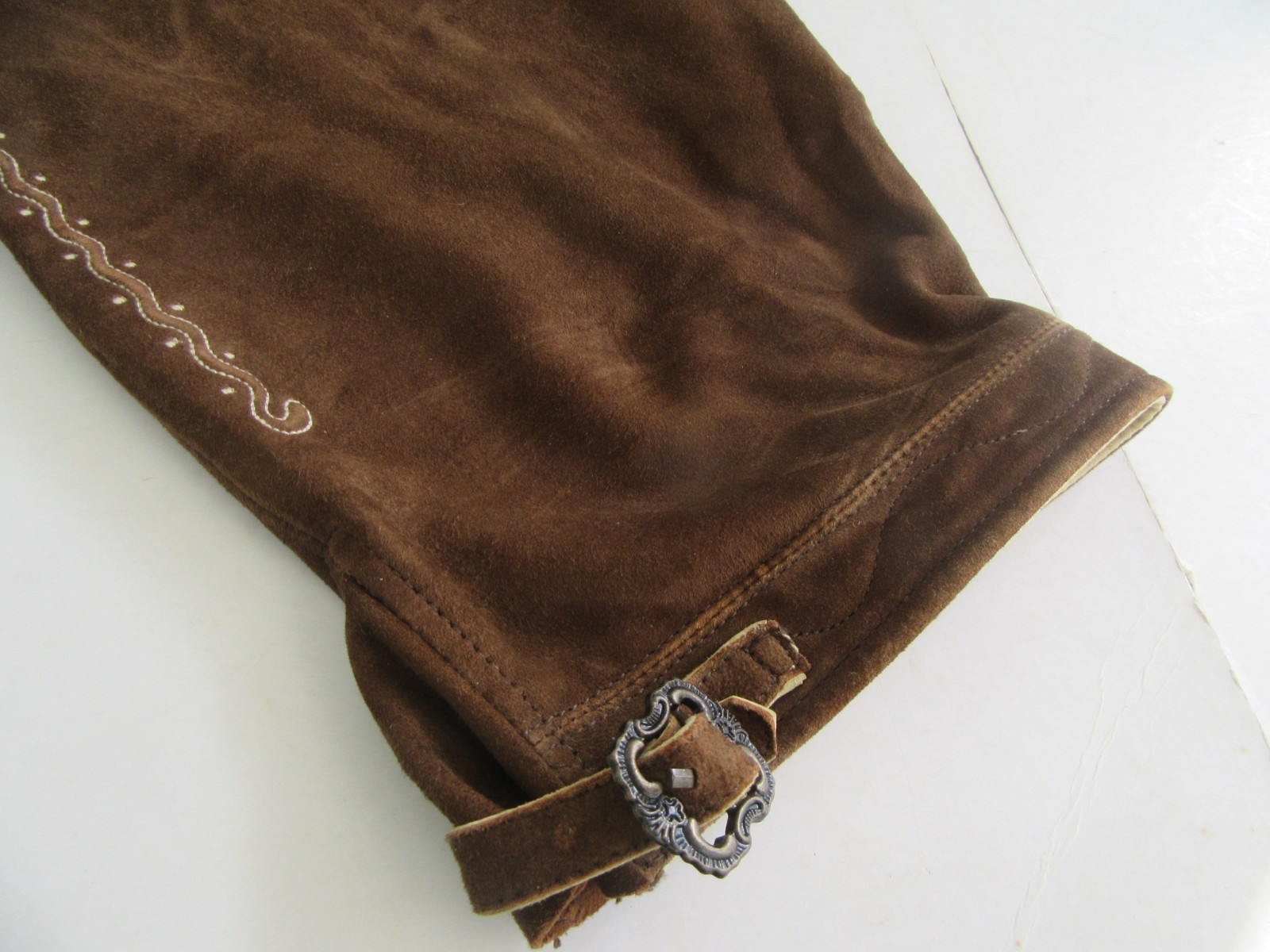 Half Length Almsach Lederhosen Suede Embroidered Size 42 Oktoberfest Costume