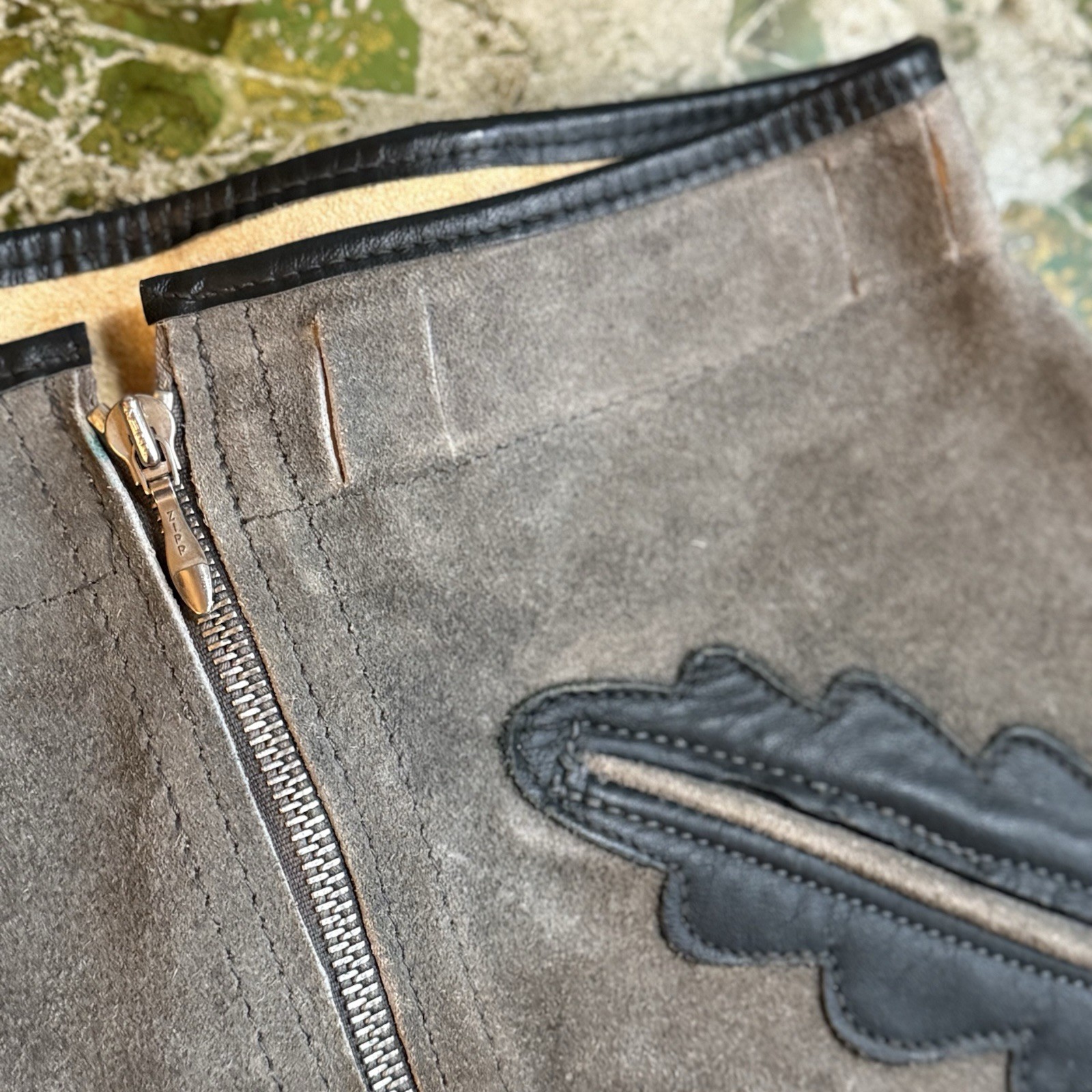Vintage 50s-60s Bavarian German Lederhosen Suede Leather Shorts 34” Oktoberfest