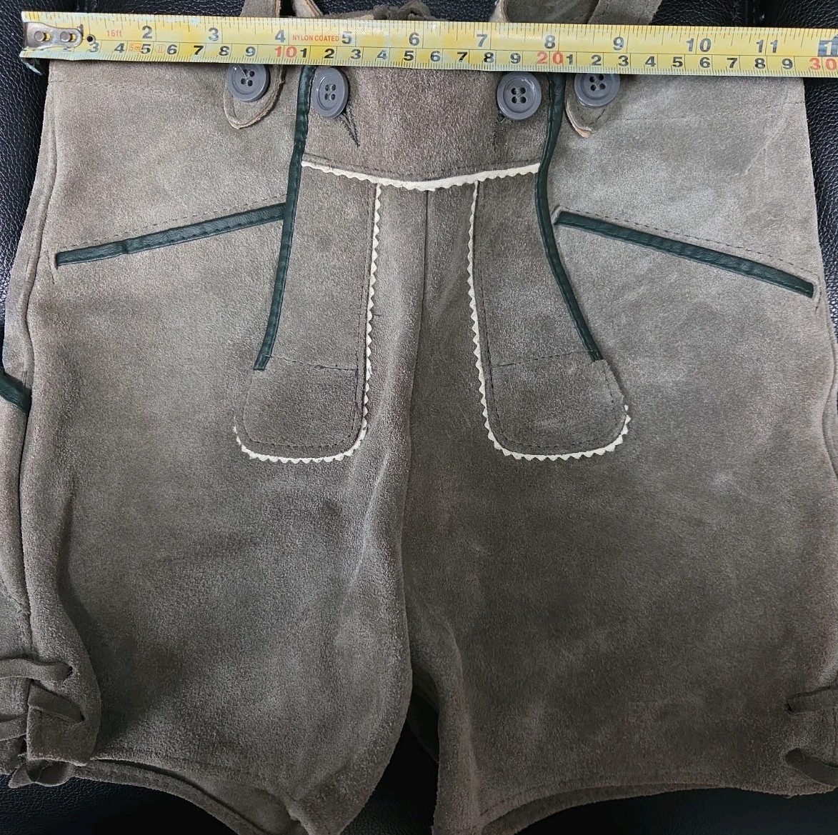 Vintage Lederhosen Suede Gray Shorts & Suspenders Oktoberfest Bavarian 22″