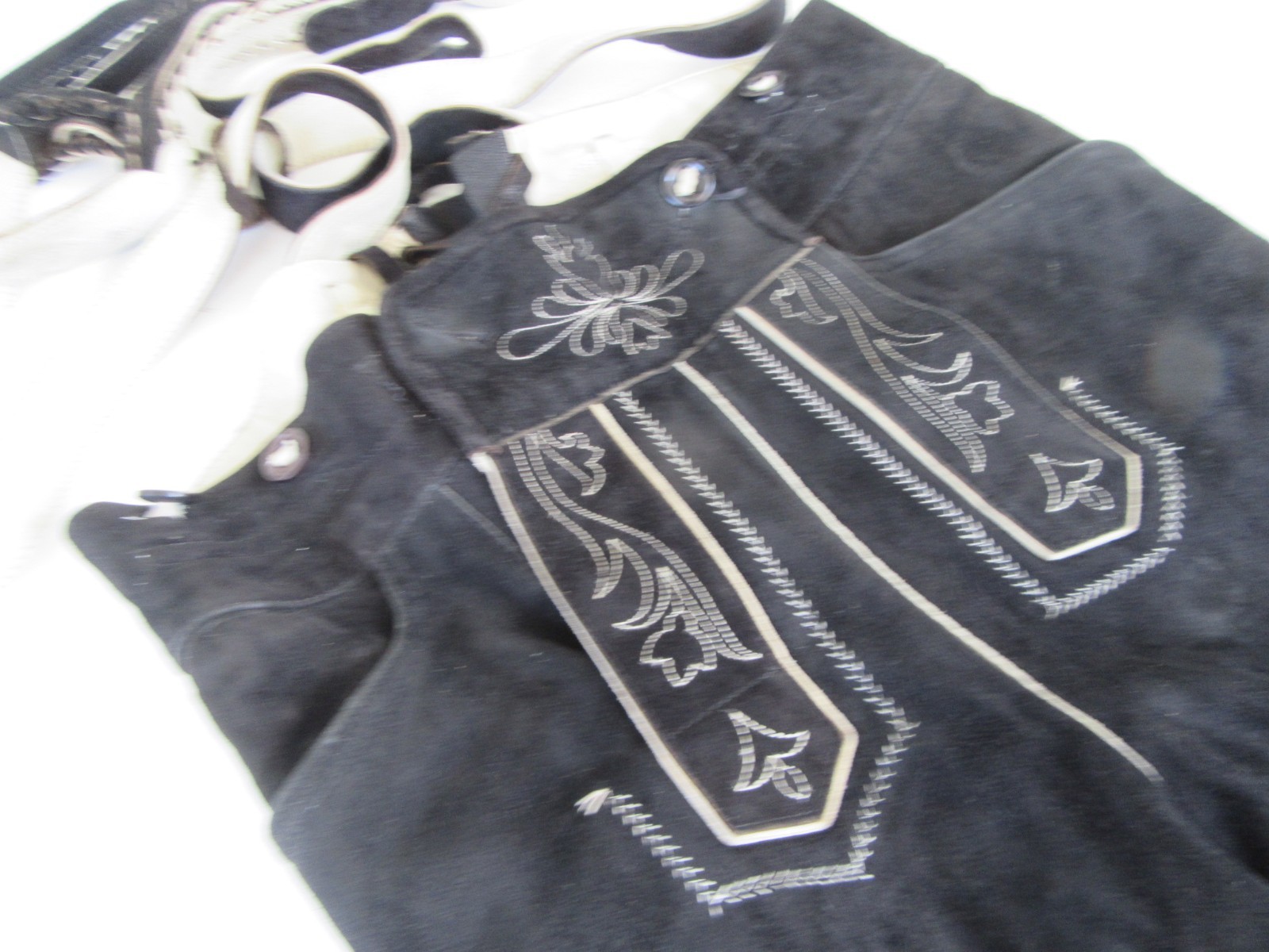 3/4 length black leather trousers size 90? Suede Suspenders Embroidered Oktoberfest