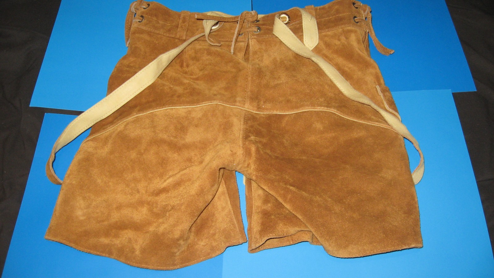 Bavaria Trachten Leather Lederhosen Shorts – Size 11-14 Pre owned. Excellent