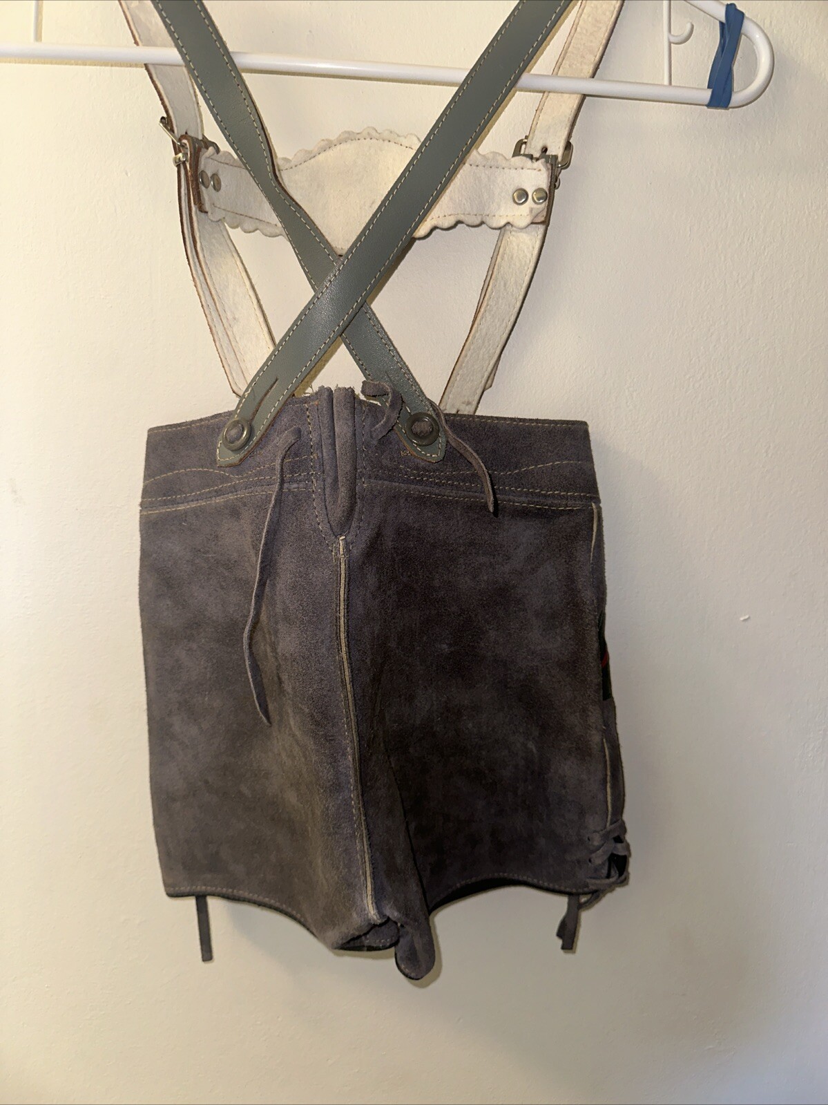 Vintage 1960s Bergfreund Boys Lederhosen Elk Leather German Shorts Sz 1 11″x9″