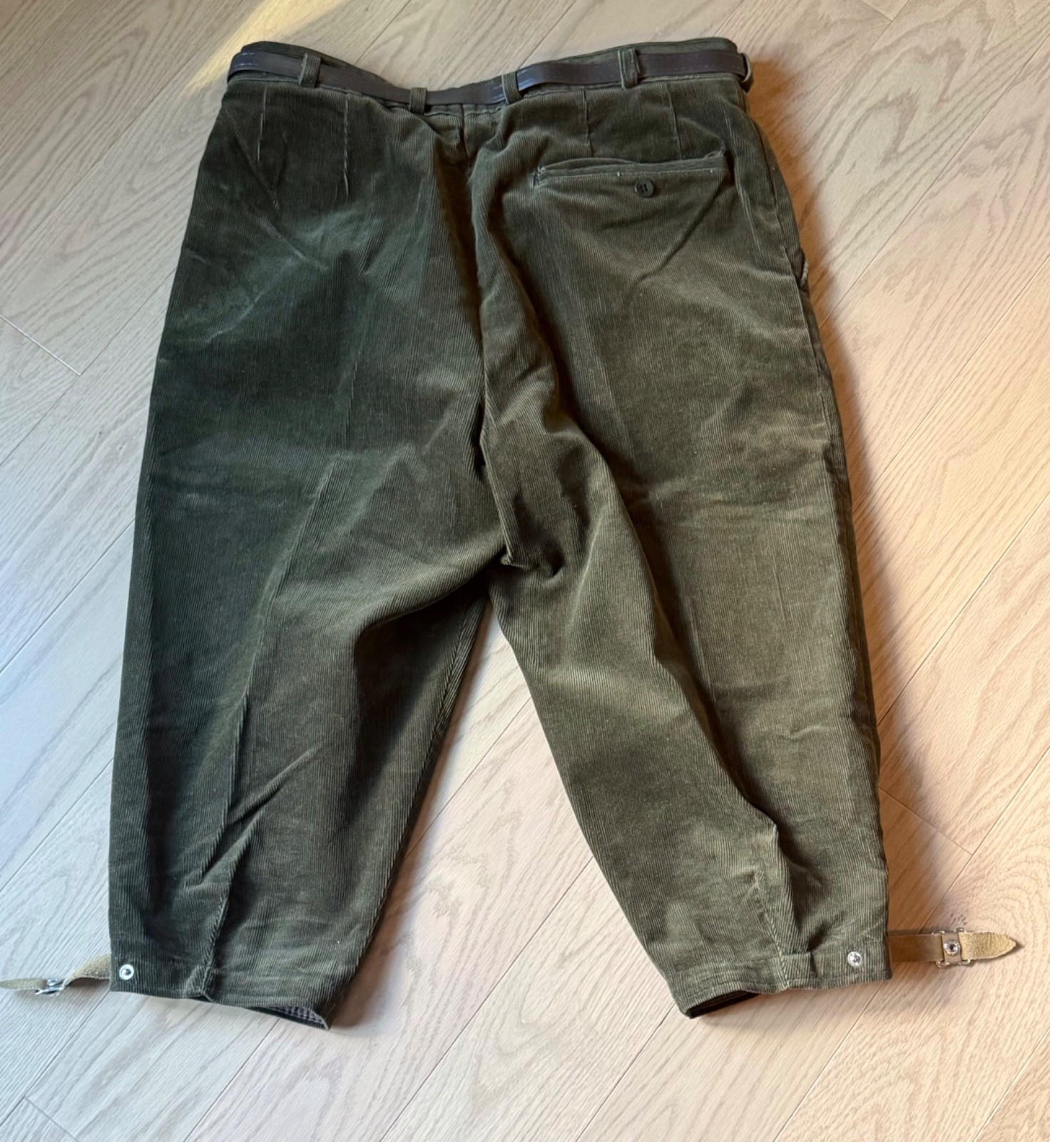 Vintage Unworn – GERMAN Lederhosen Pants, Forest Green Corduroy, Belted, Leather