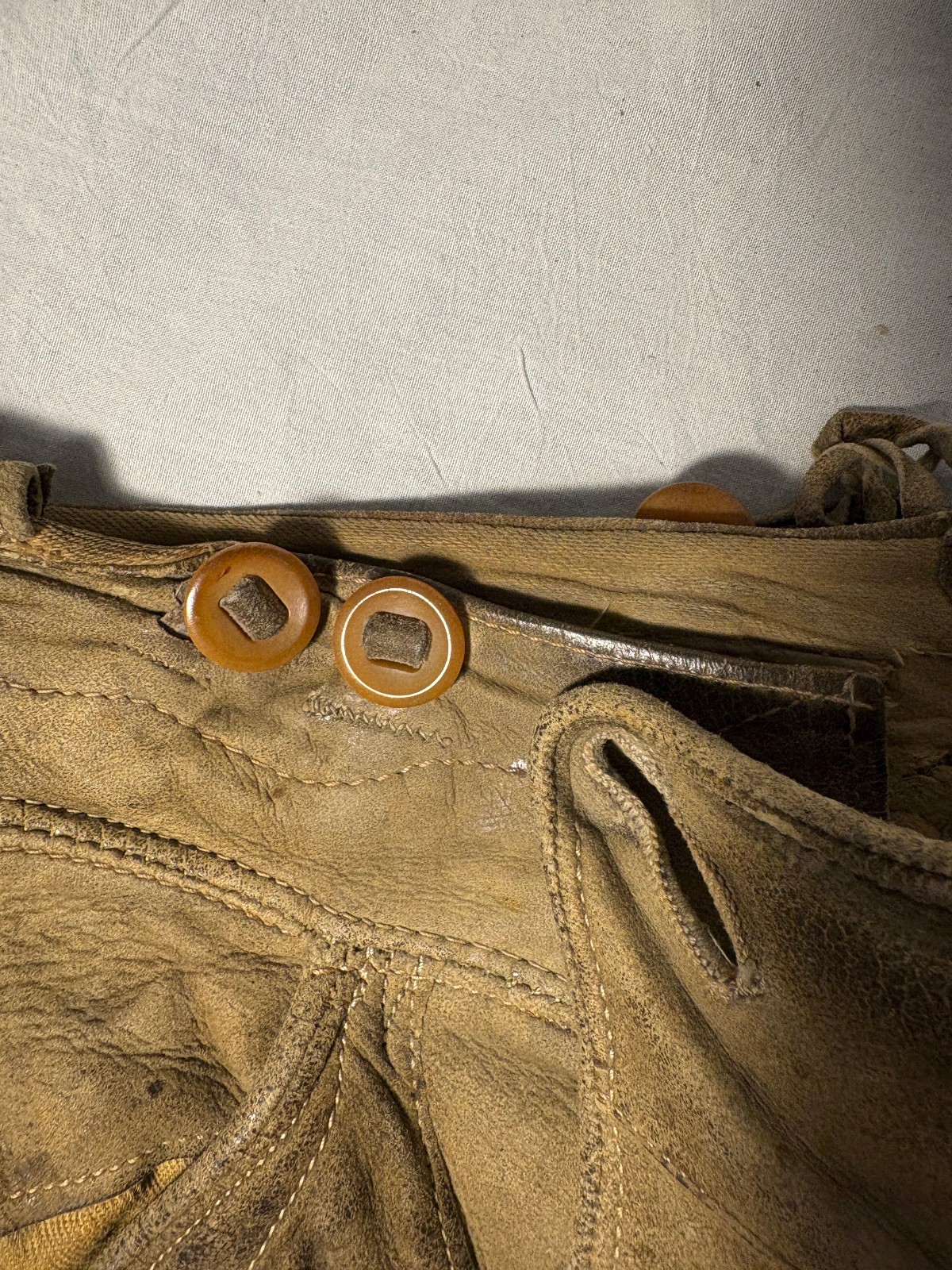 Vintage Lederhosen Suede Leather Shorts 38