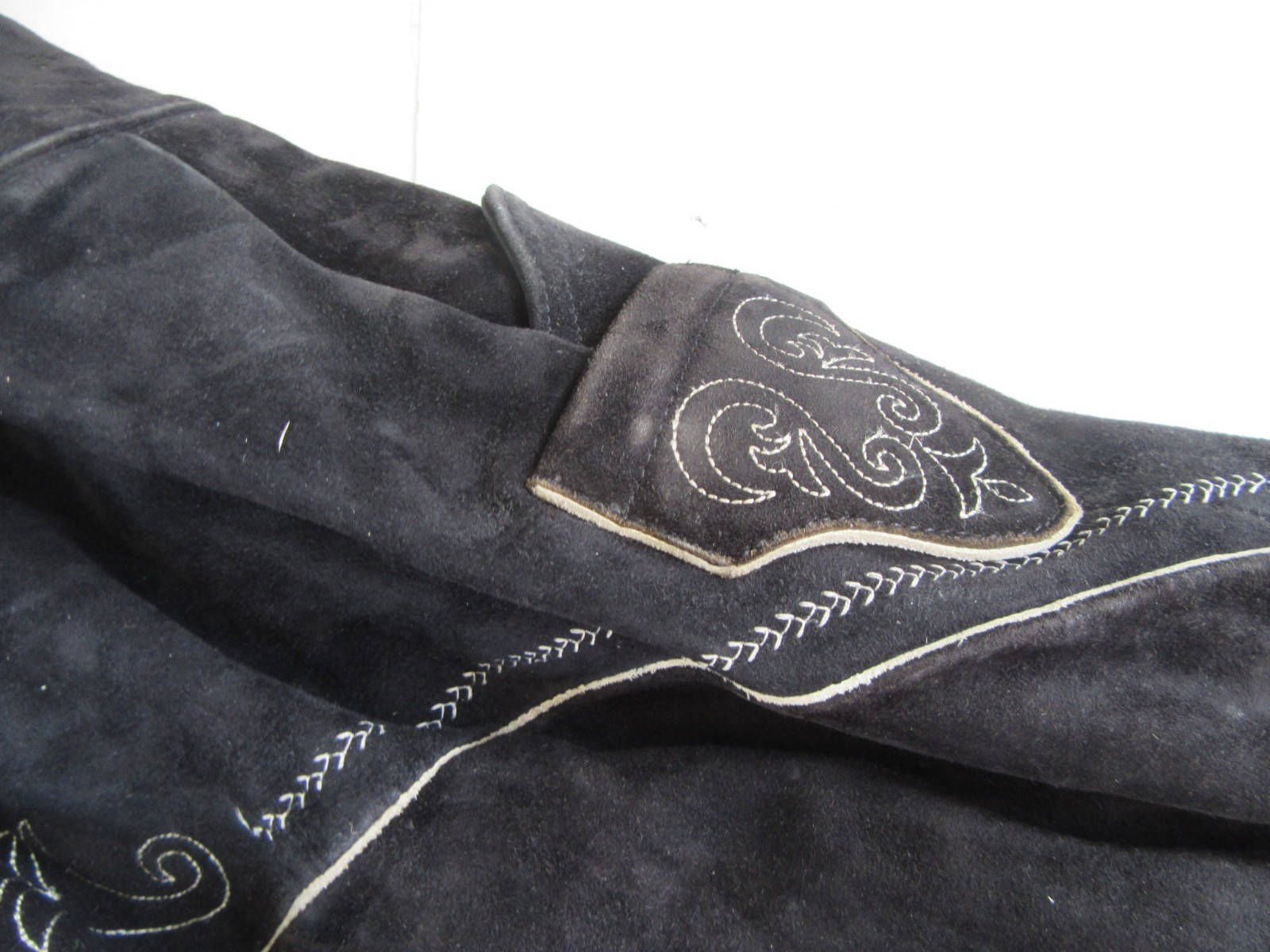 3/4 length black leather trousers size 90? Suede Suspenders Embroidered Oktoberfest