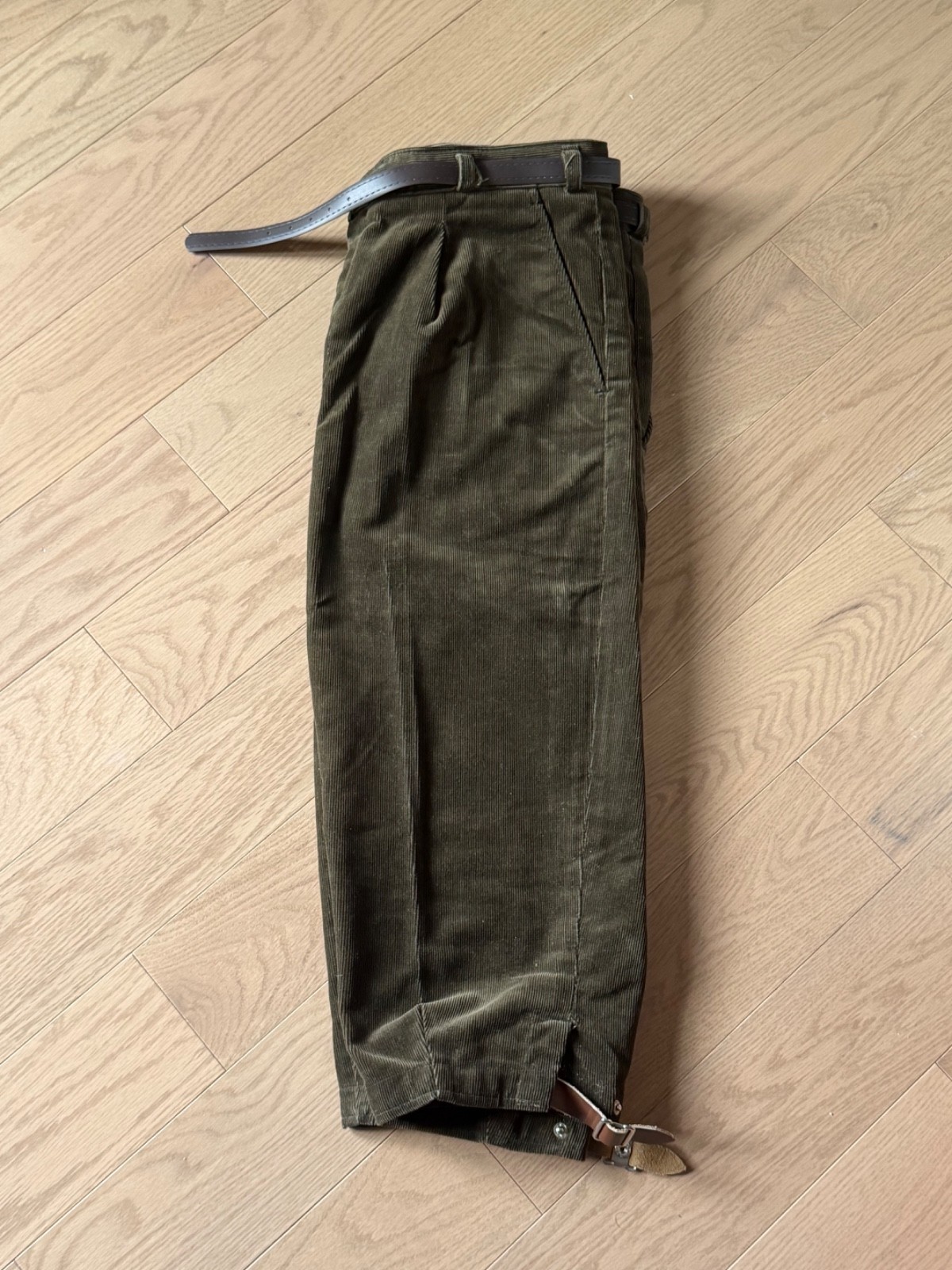 Vintage Unworn – GERMAN Lederhosen Pants, Forest Green Corduroy, Belted, Leather