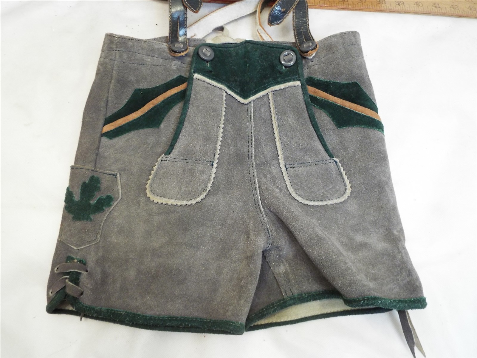 Pair Vintage Child’s Lederhosen German Bavarian Leather Shorts Suspenders Boys